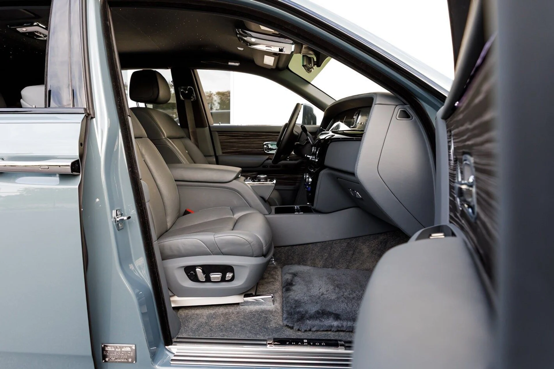 mph048_2425981221_6cb9b40cdc865df1a7027747d6d6a3e9x_3b8c61e8d1