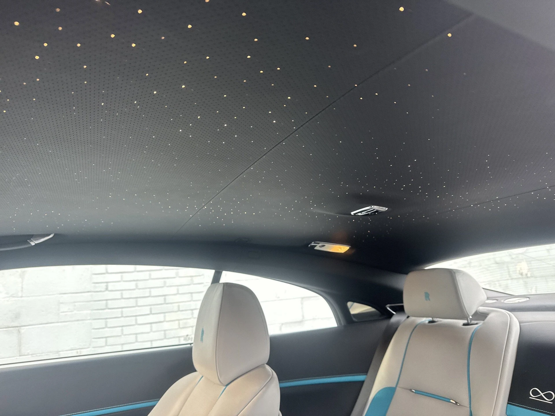 mph048_2428846903_cd4200801142082f45a6a73123564b43x_48acd08ab9