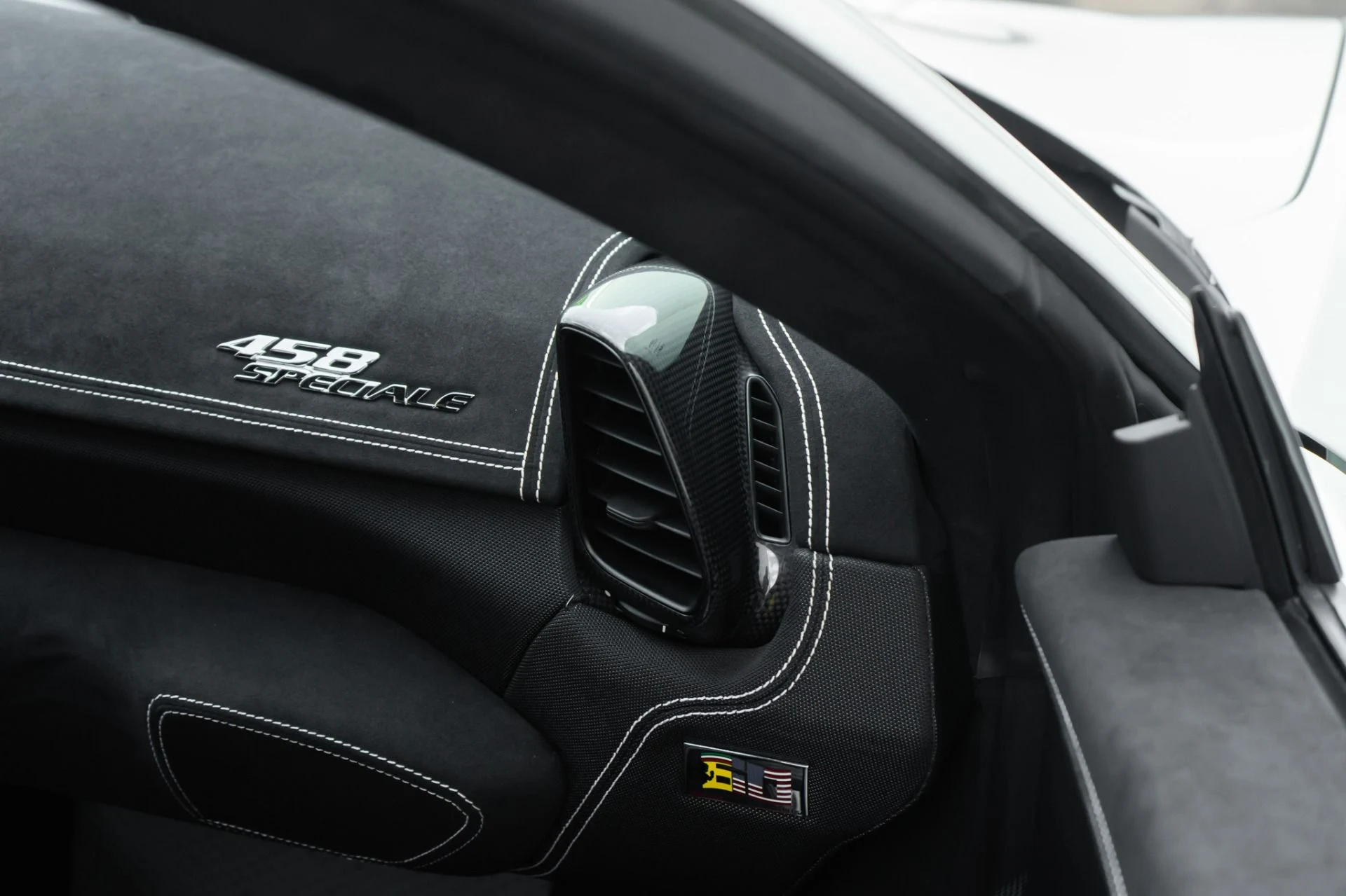 mph048_2468175520_Used_2015_Ferrari_458_Speciale_1783031651_32520bc50a