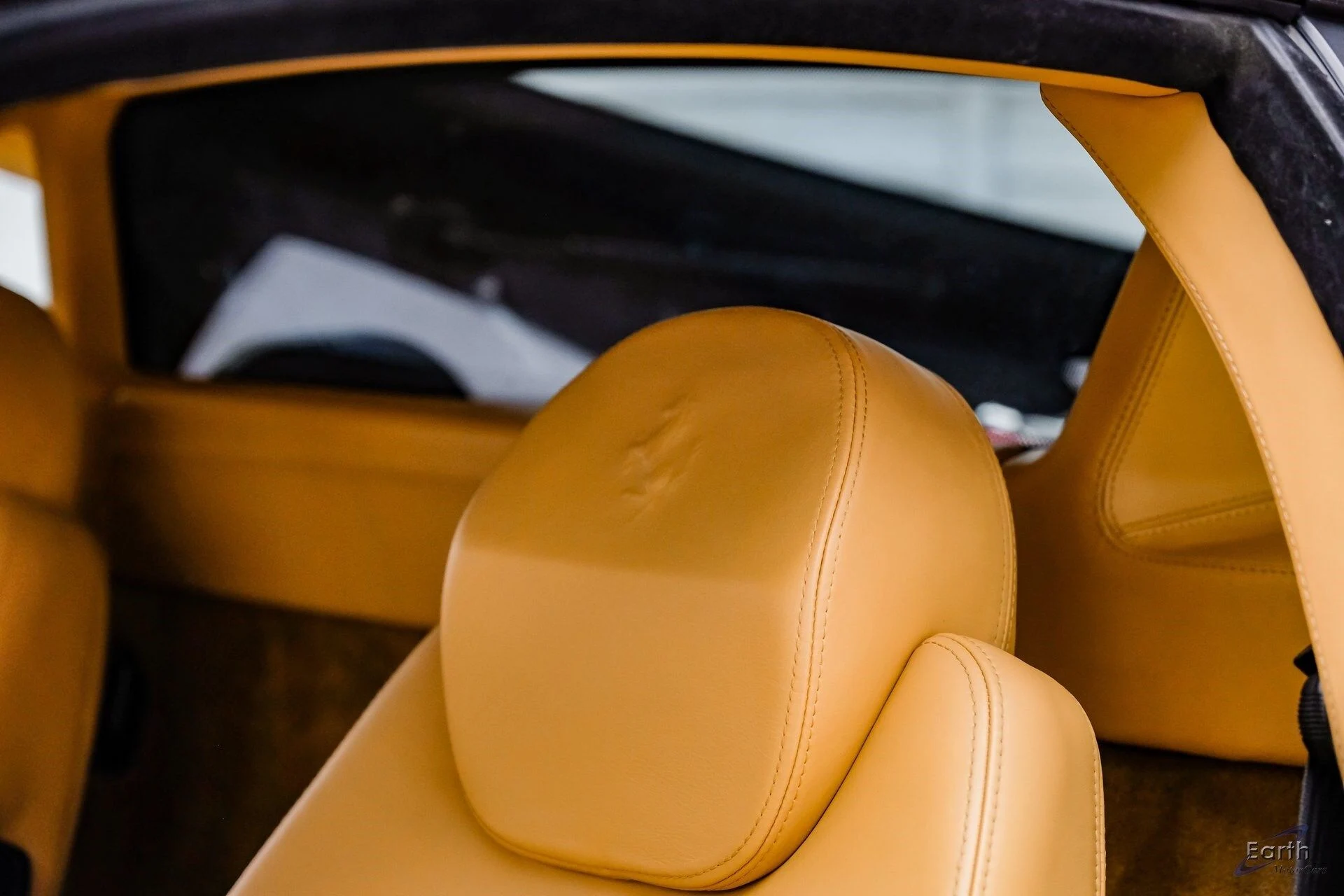 mph048_2530680389_11e49d60479f08ded520114fa815cb69x_0b03f0e332