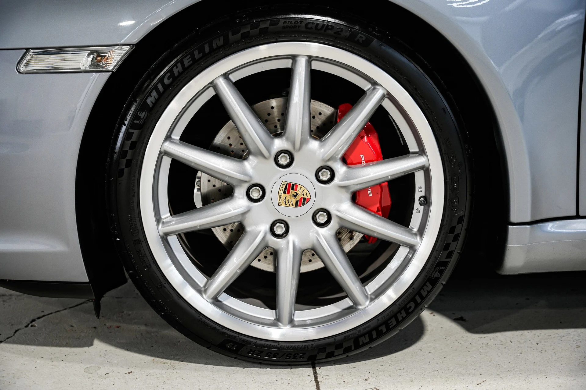 mph048_2537784046_3bb4c2292579f6019d5456a10bfad375x_24f3e64644