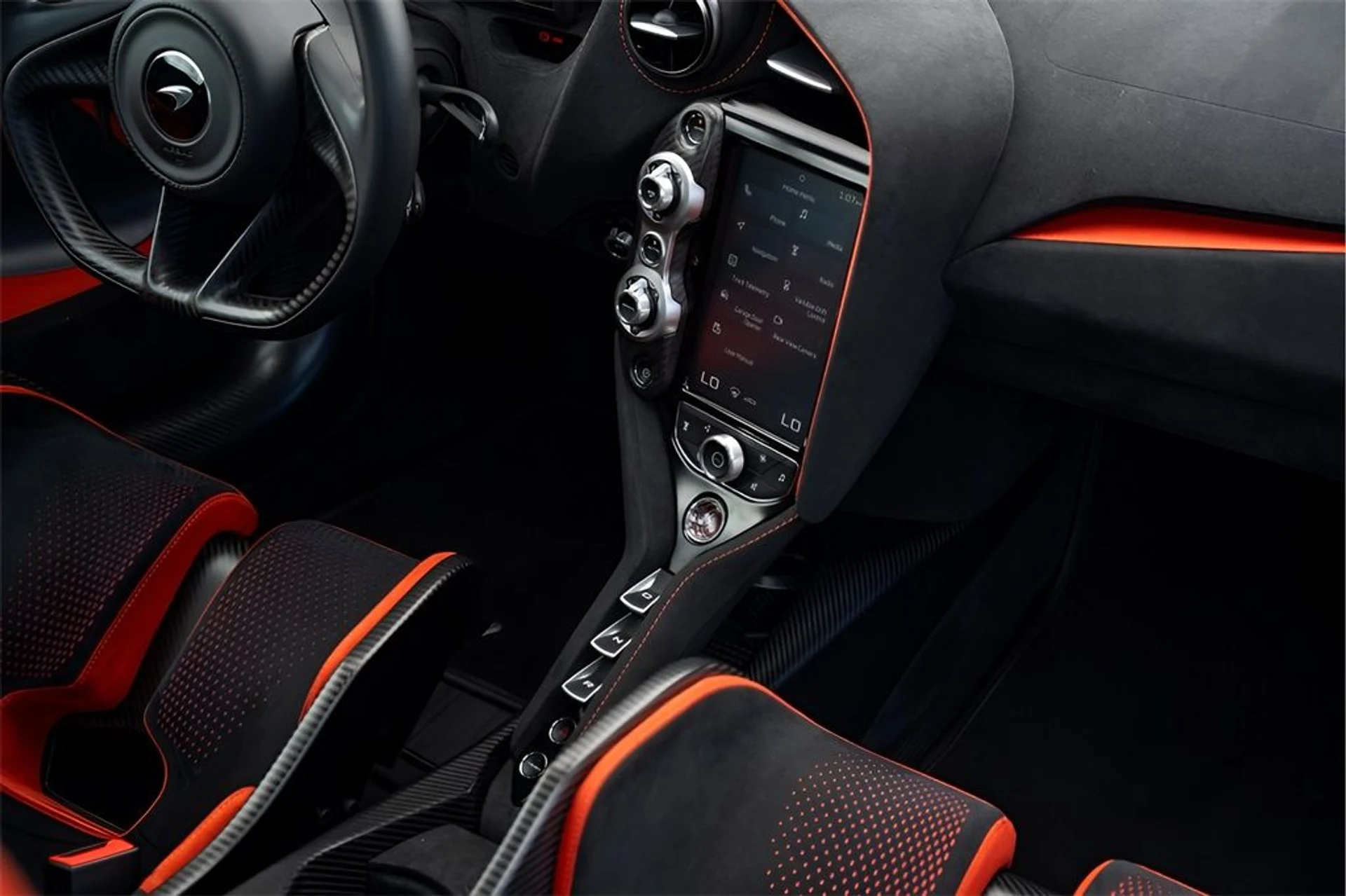 mph048_256796753_image_50_ebefb4b82e