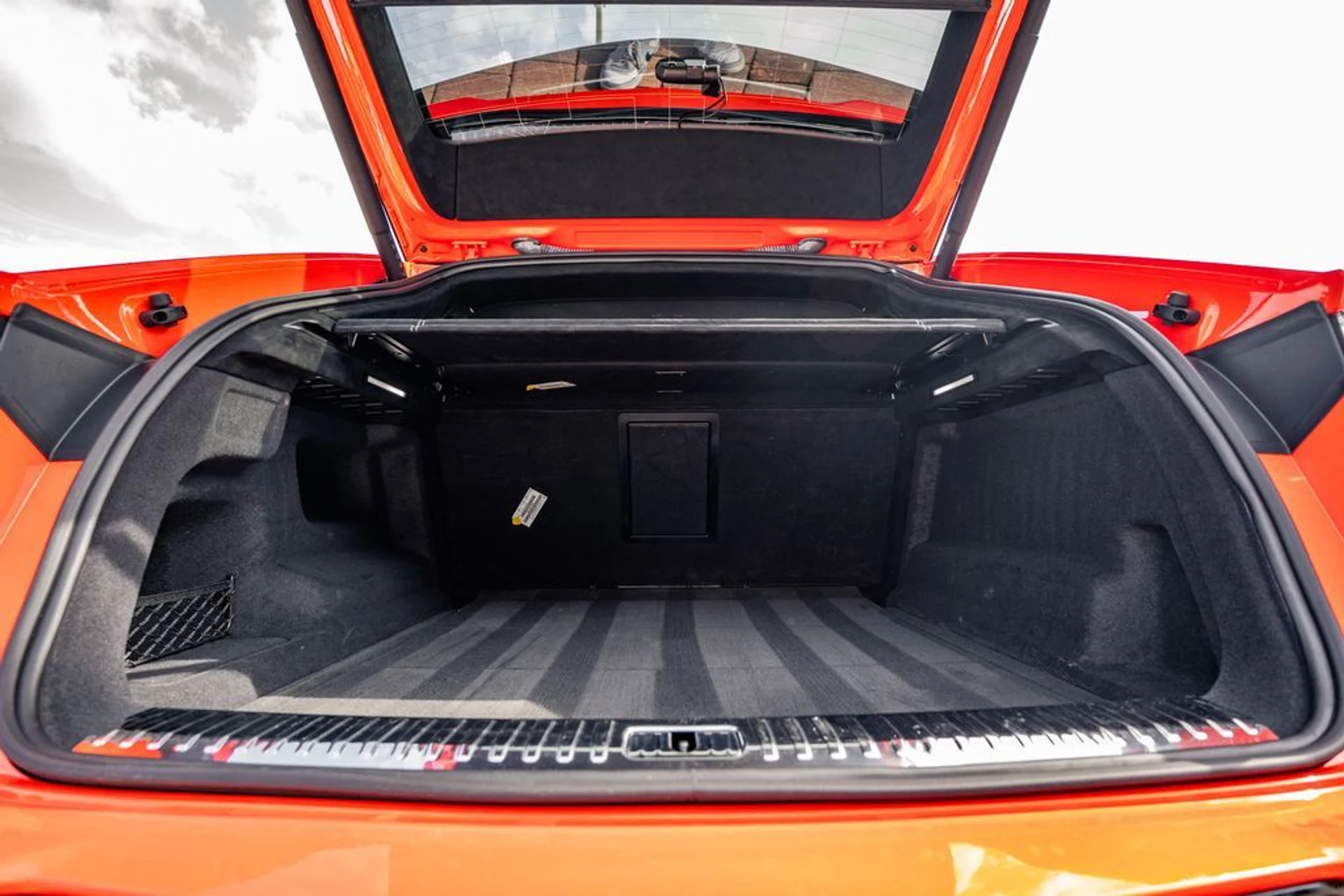 mph048_2568865502_b01400a21eccb0939807d5d9b964f624x_86d3b29c8c