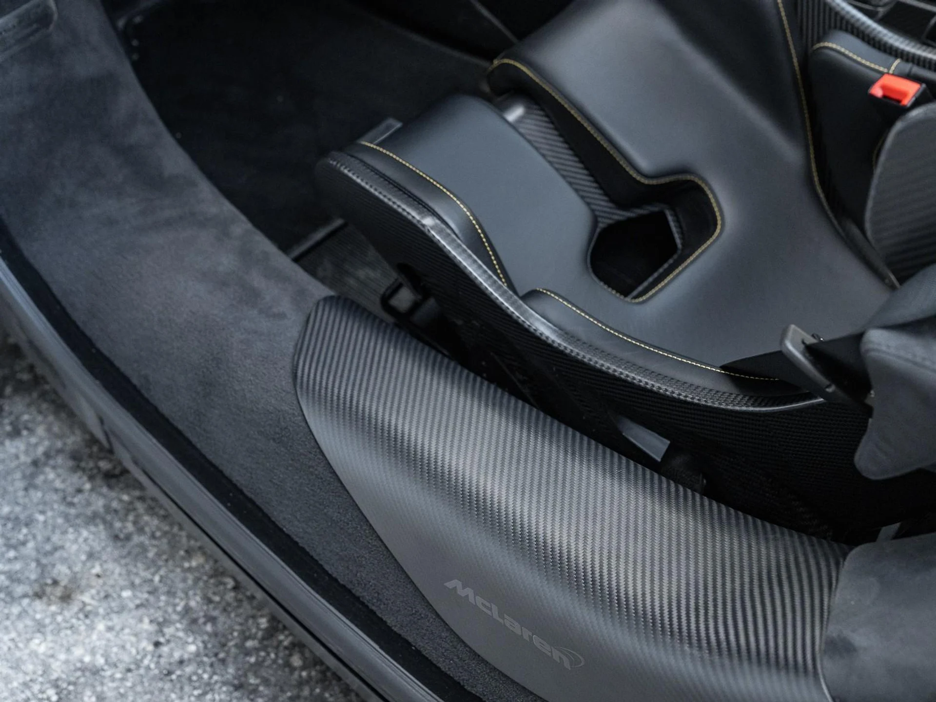 mph048_2580901418_Used_2019_Mc_Laren_Senna_1759770583_300b163620