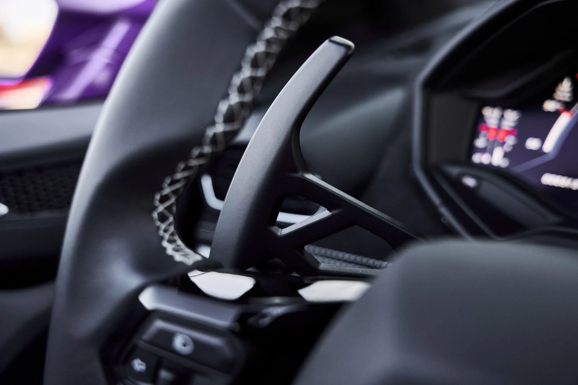 mph048_2608359249_Used_2024_Lamborghini_Huracan_EVO_Base_1774744614_47ccbce158