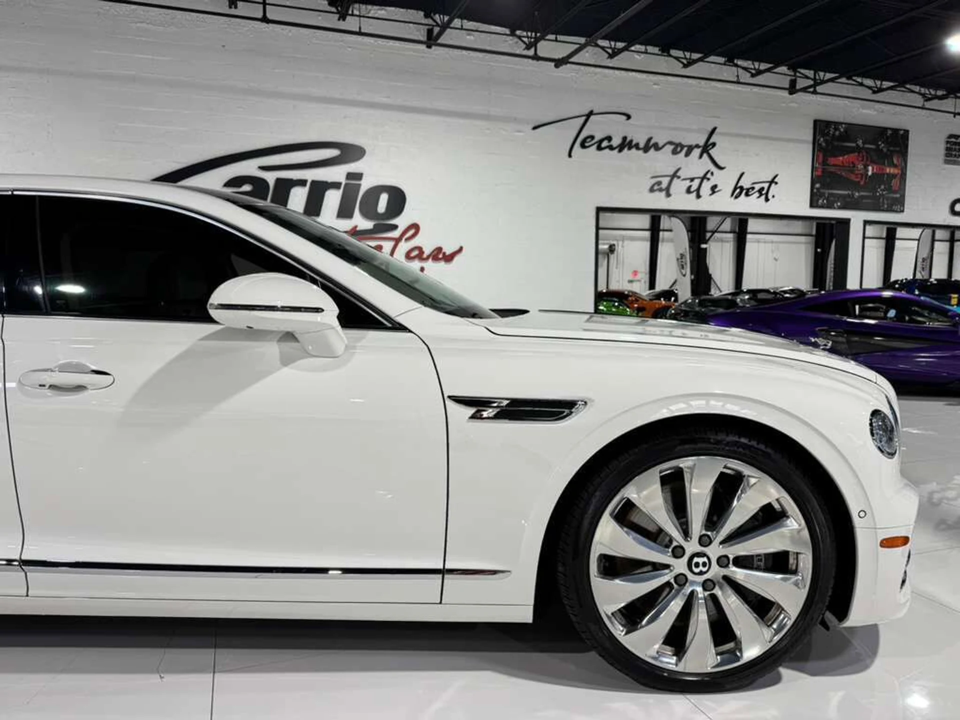 mph048_2610999200_611af5586e14c5efbb2e8d2570b02fd1_280177a787