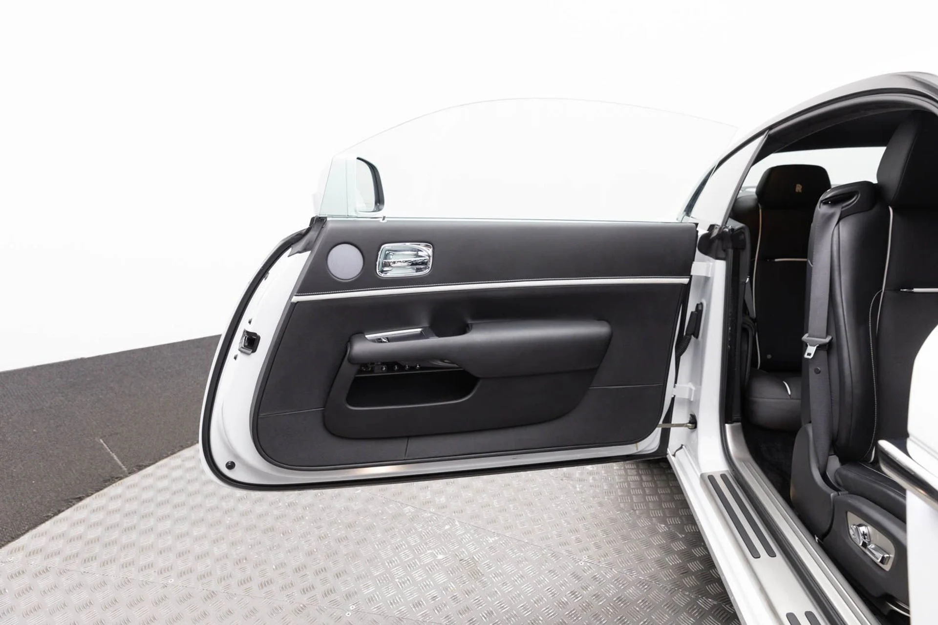 mph048_2627279509_49_c1a5a197be