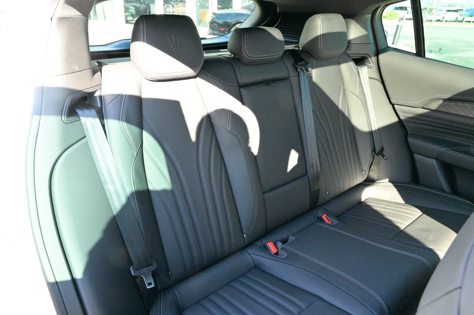 mph048_2657573860_77b13ab19a6441639b0ae840a454cf8b_ca017b0c60