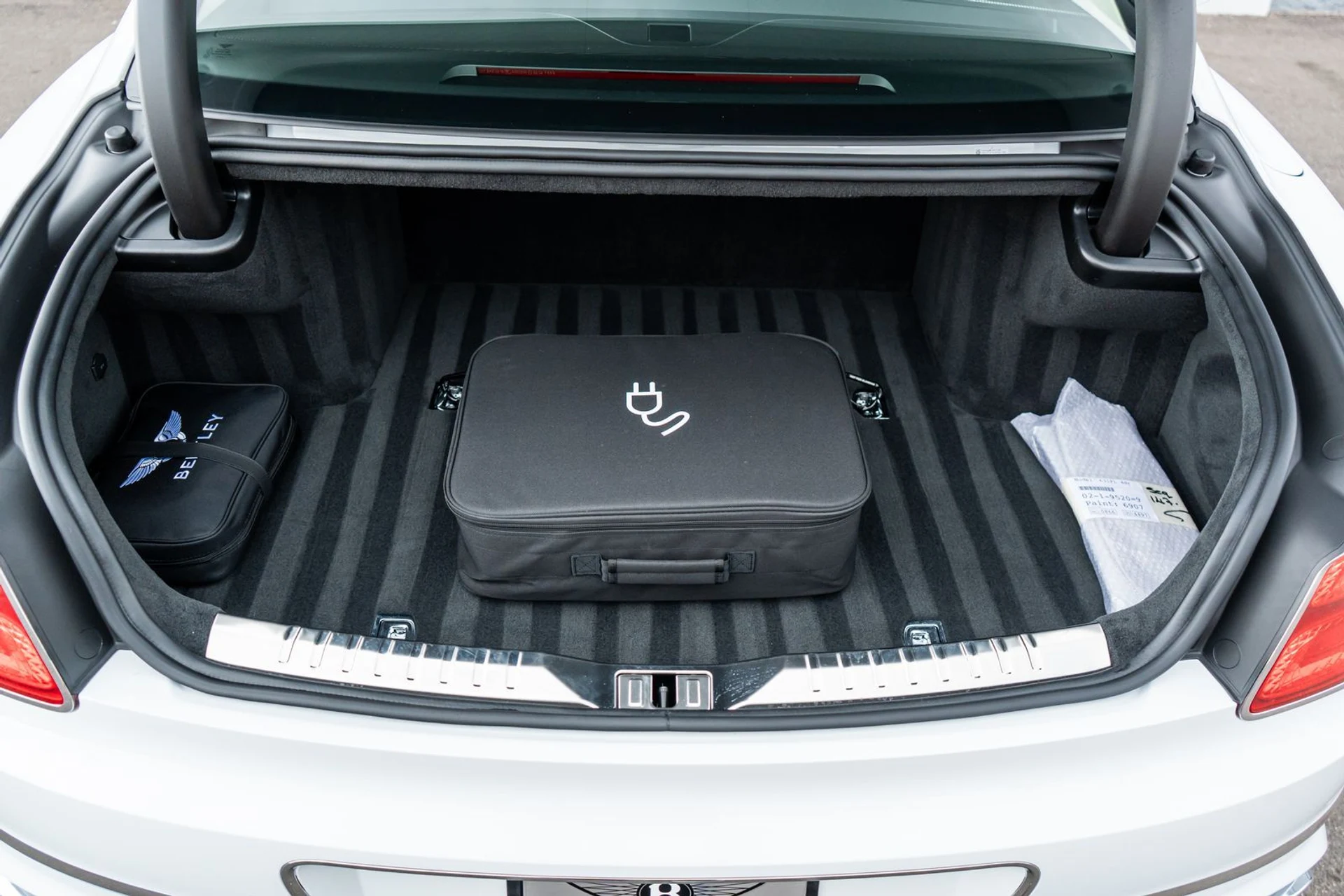 mph048_2670405938_8fc1652a_984d_4cb8_909f_8170f06e31a7_f8ceede3d0