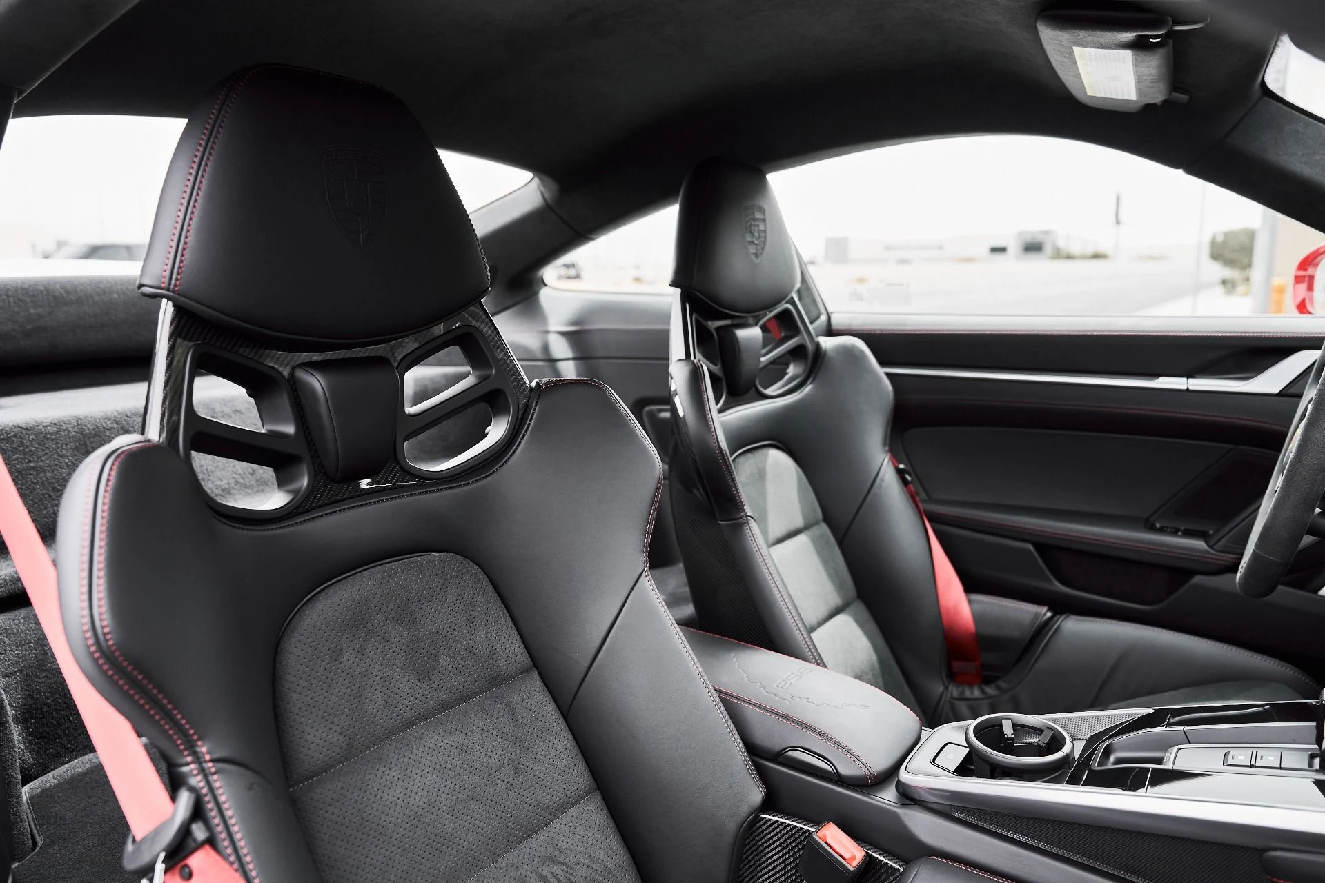 mph048_2680379024_Used_2024_Porsche_911_Turbo_S_1776446033_ddaf9996f4