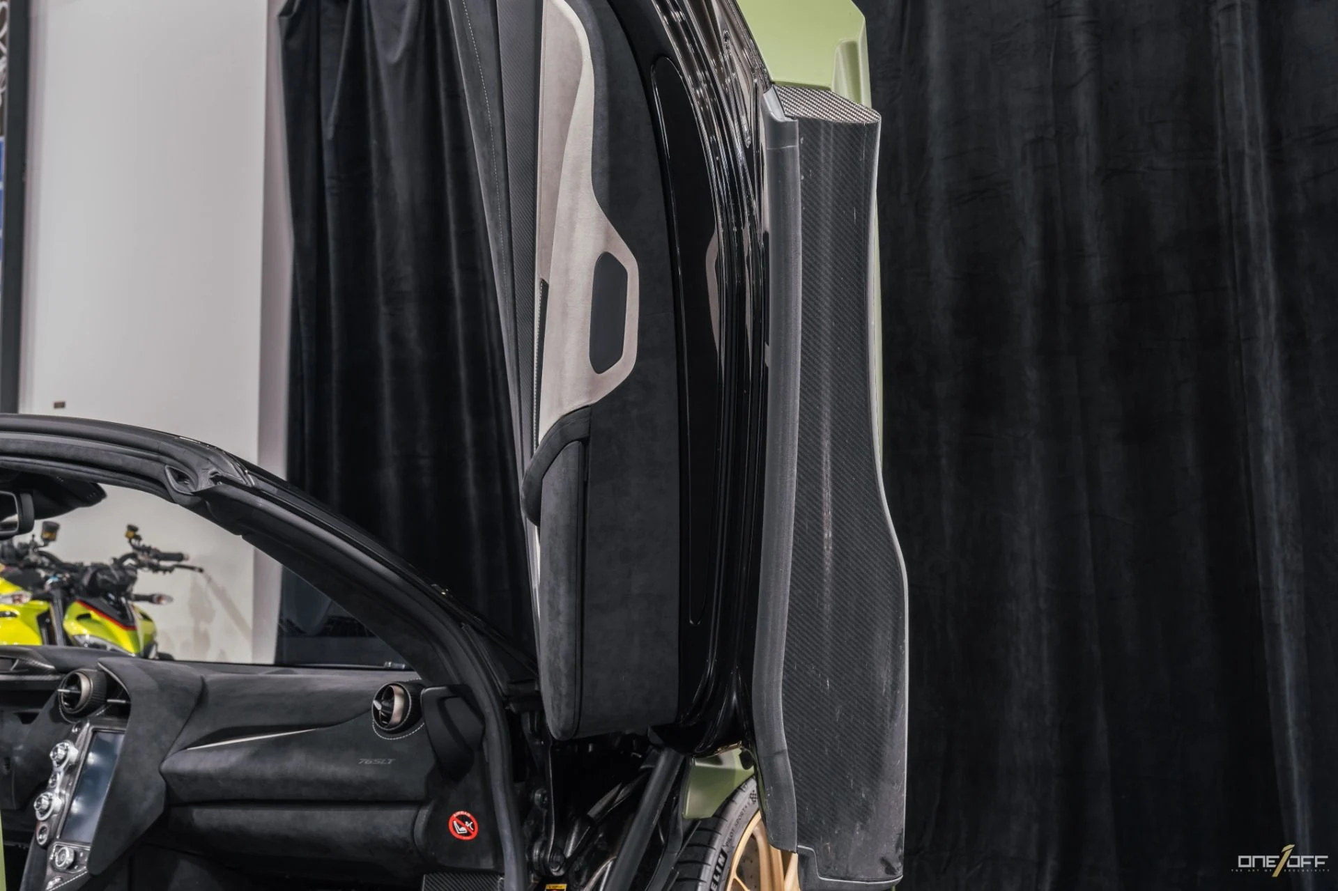 mph048_2690124446_Used_2022_Mc_Laren_765_LT_Spider_MSO_27000_MATTE_URBAN_GREEN_PAINT_570000_MSRP_HRE_UPGRADES_1765304765_21903e1971