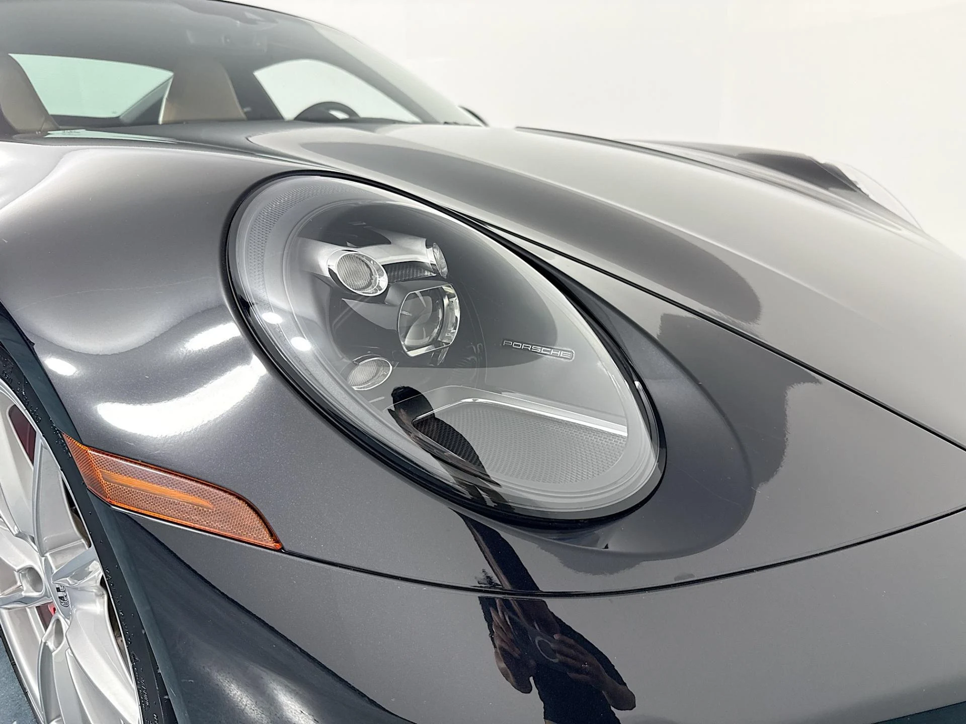 mph048_2698127534_Used_2020_Porsche_911_Carrera_S_1782334167_17ae52b7ca