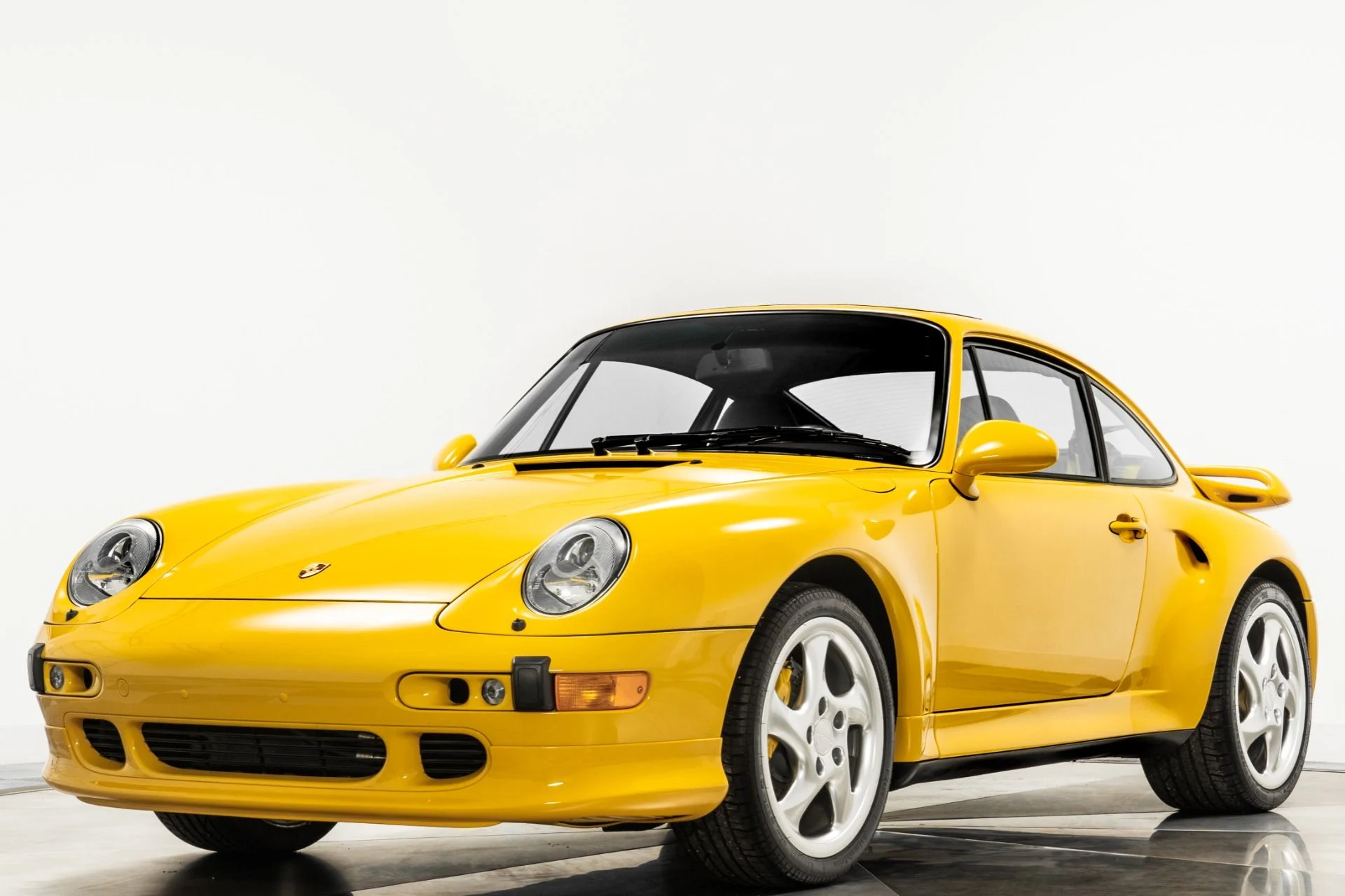 mph048_2704735667_Used_1997_Porsche_911_Turbo_S_Ultra_Low_Miles_Nicest_993_Turbo_S_on_the_Planet_1759858947_d7a0398bb1