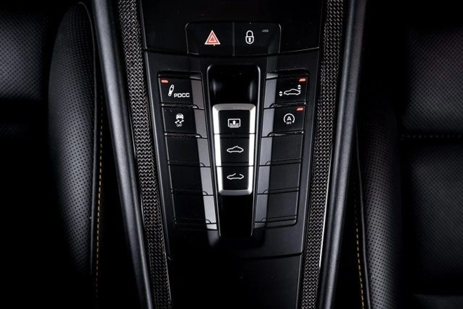 mph048_2705824051_3bbd383760f96e75b8e5d9ac476ce929x_716cf43920