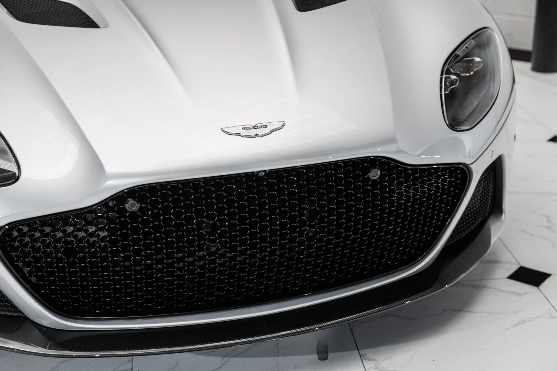 mph048_2706848002_Used_2020_Aston_Martin_DBS_Superleggera_1754334854_1d6ad81708