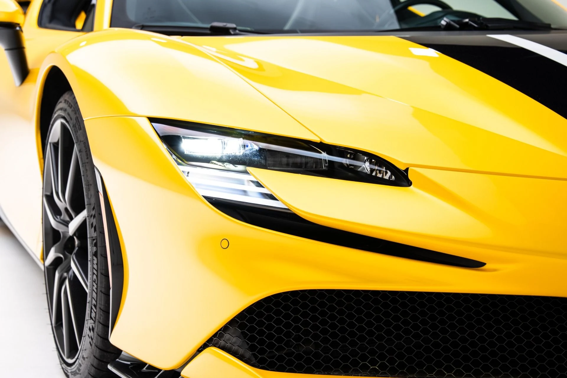 mph048_2737784859_Used_2024_Ferrari_SF_90_Spider_1770854291_0cf333d0dc