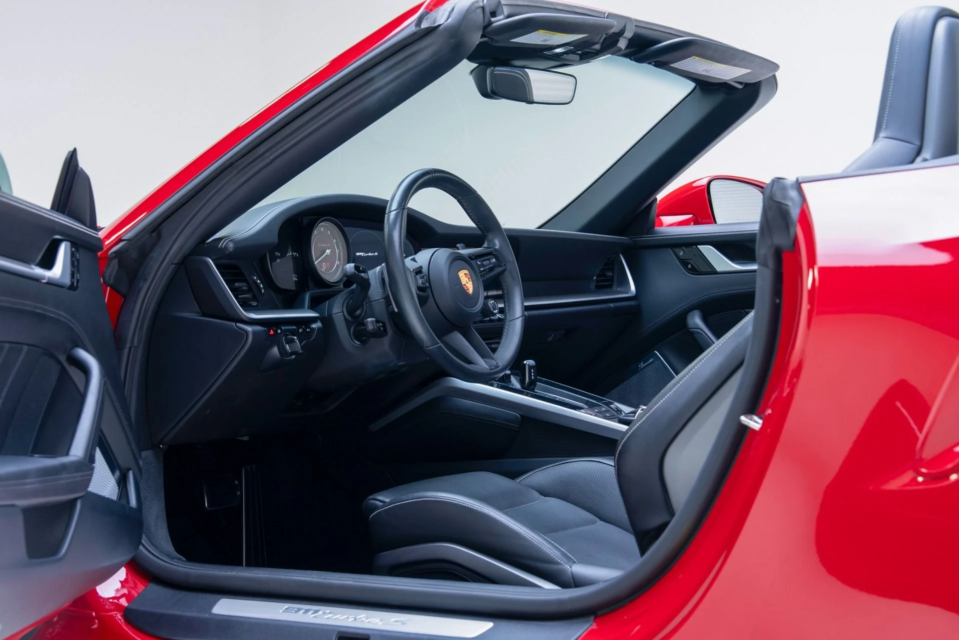 mph048_2737936588_Used_2021_Porsche_911_Turbo_S_1780071406_dfa3d200c2