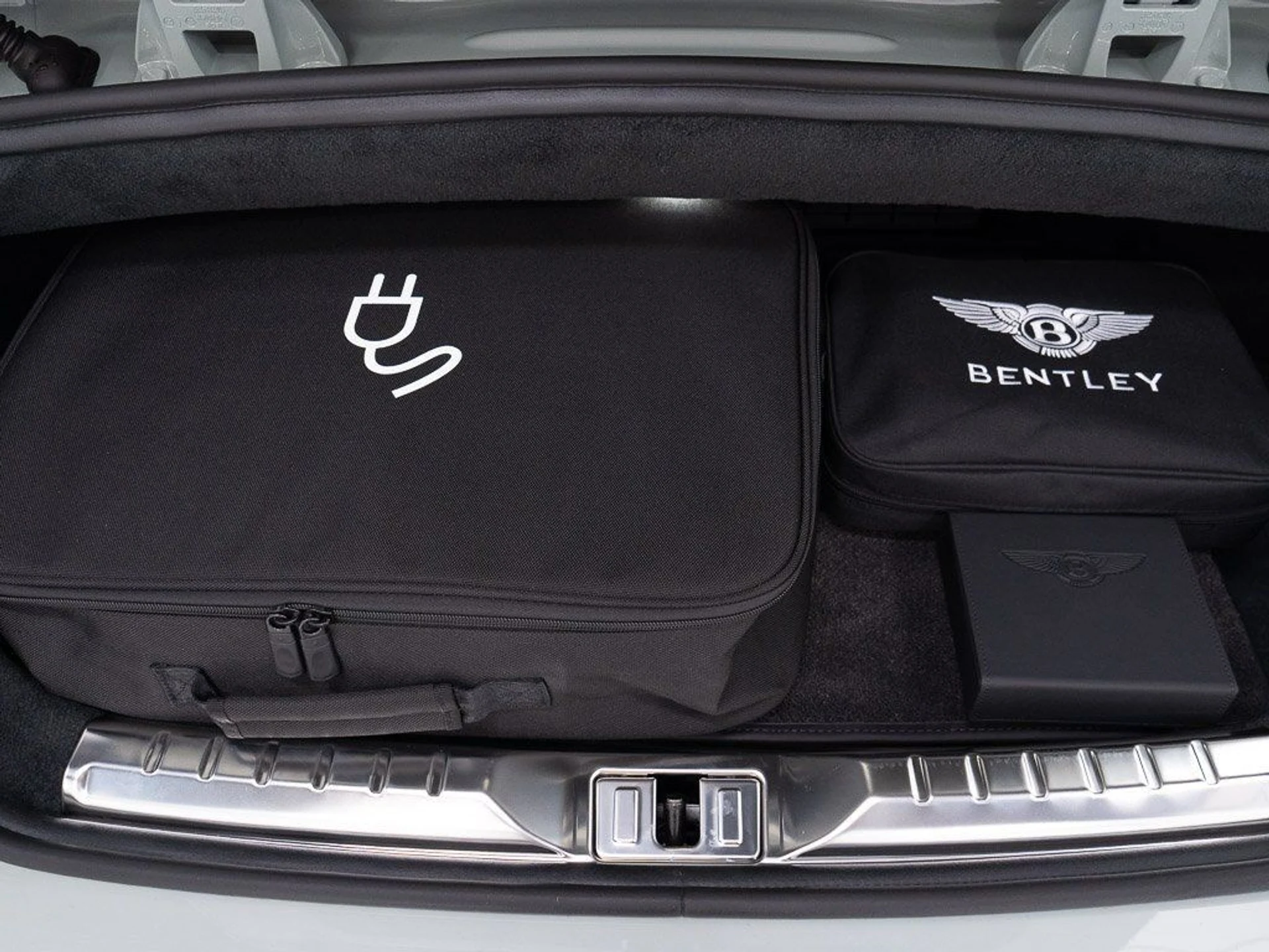 mph048_2739343282_4b7d895db145bb66edee097e734cce43_c1ea53cf79