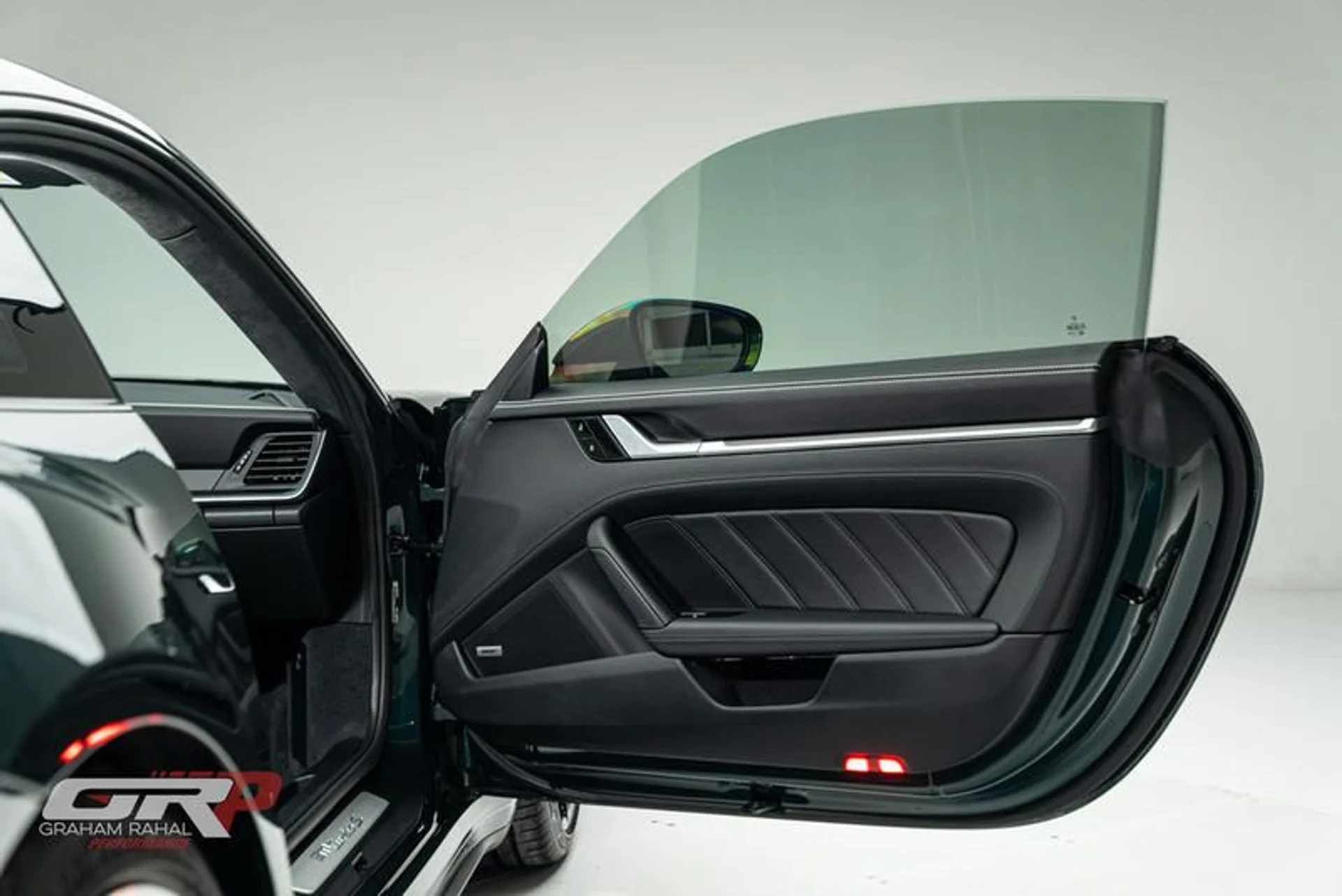 mph048_2743485805_CF_980_D44_CF_7_A_4297_A1_ED_D38576_C9_FC_99_390ccb7586