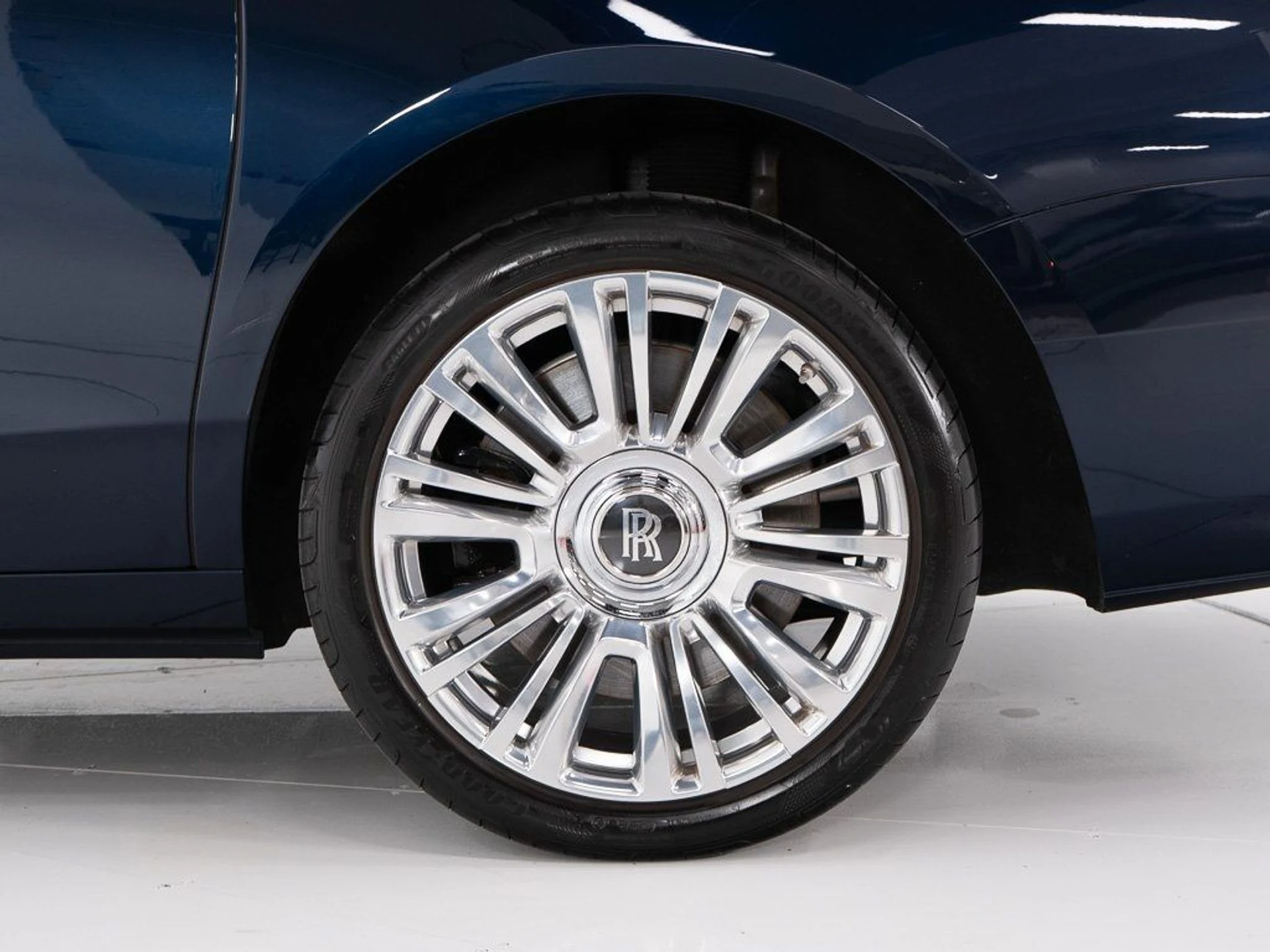 mph048_2759956807_fa7b53a01fd98c00555af6fb3c3f6aa5_07944f8185