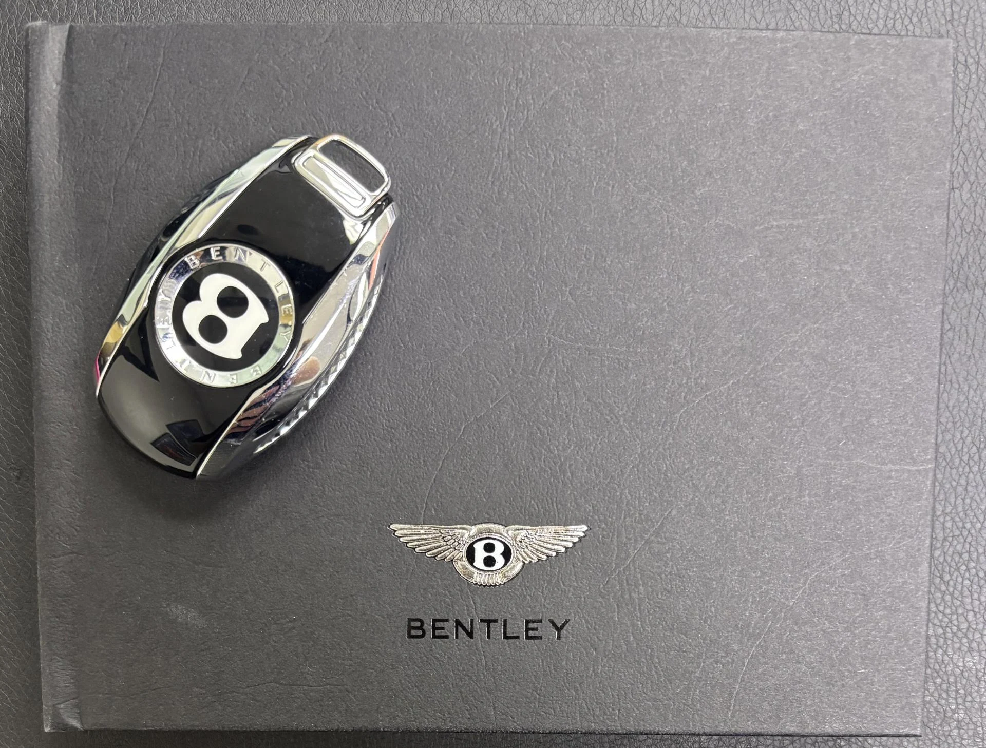 mph048_2762078516_Used_2024_Bentley_Continental_GT_V8_Convertible_Edition_8_1754121114_5482fd664f