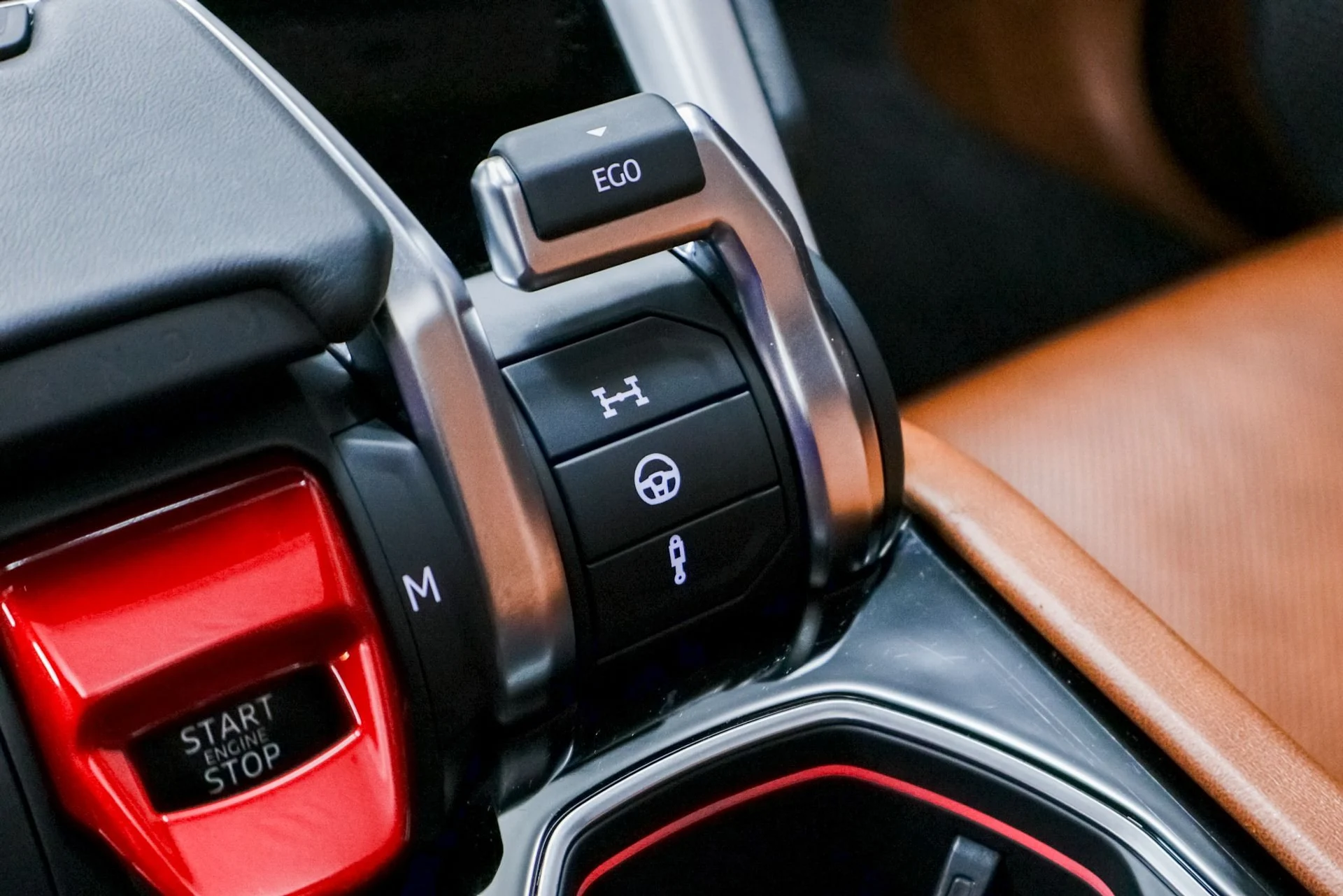 mph048_2771168974_Used_2019_Lamborghini_Urus_1760386129_b619ab0d0f
