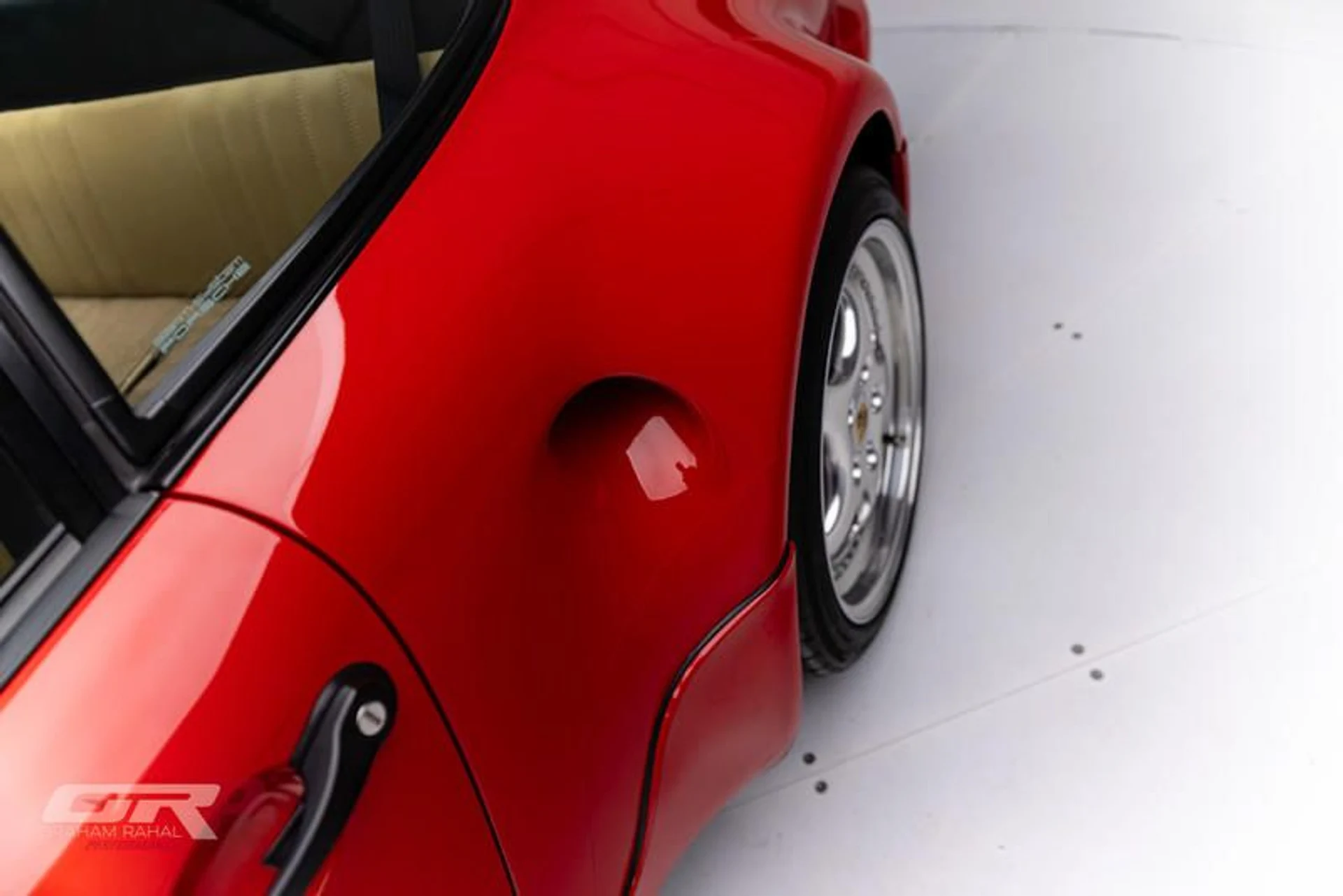 mph048_277320539_020_E5275_4676_42_B2_8_B0_F_107_C173_F6_EB_6_99d56b7af2