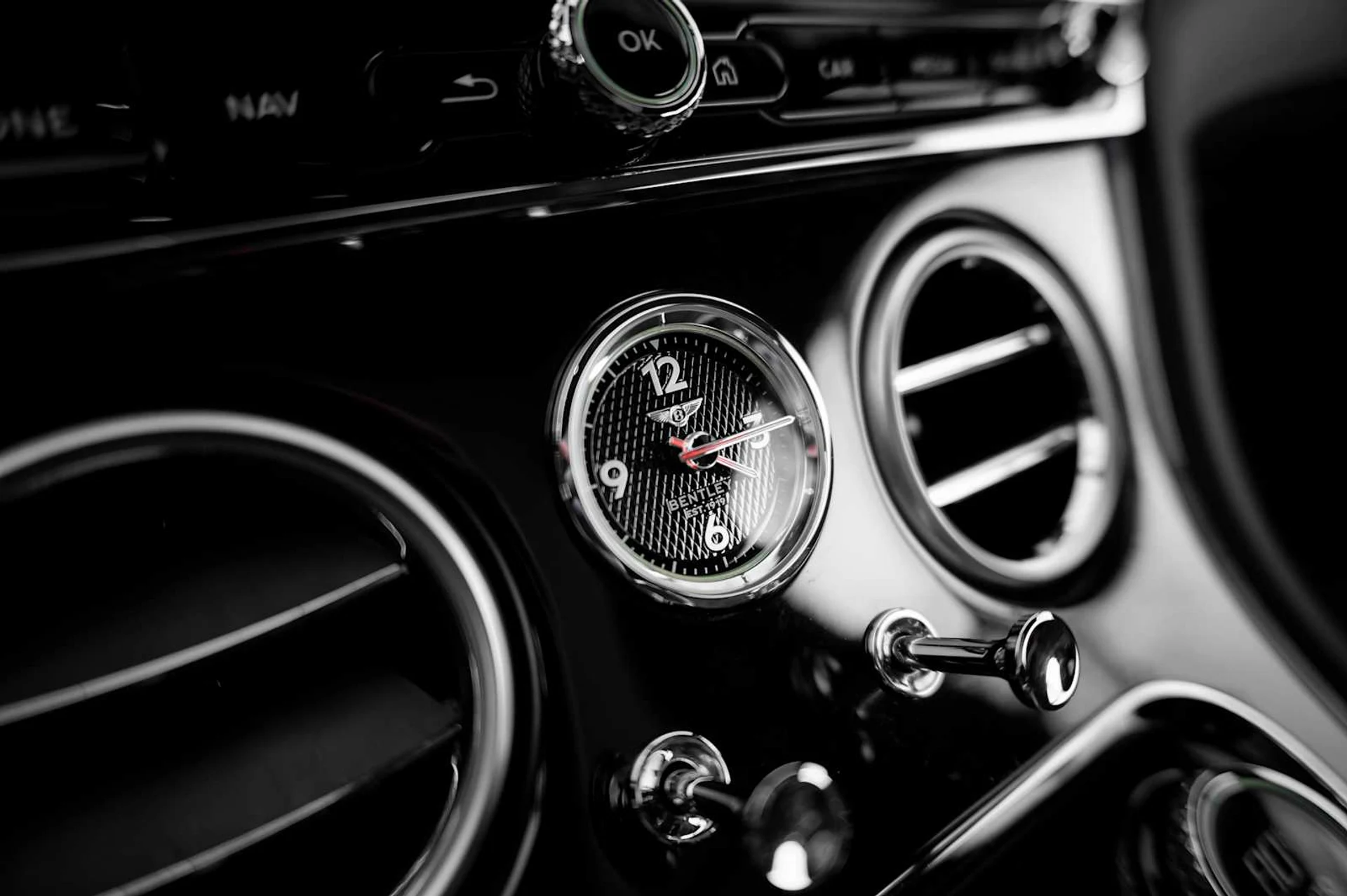 mph048_2774891940_768c1367e4abbbf01f836e06177359a5x_95493748d4