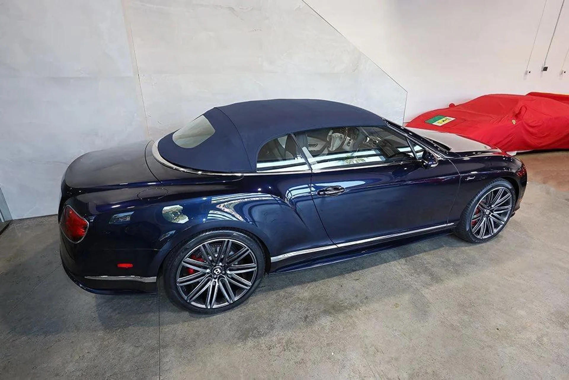 mph048_2784506198_5g_Ug_Hoy7_Sgqfs_Pe_Z5_Dla_JE_4_Np_XI_8079598c8e