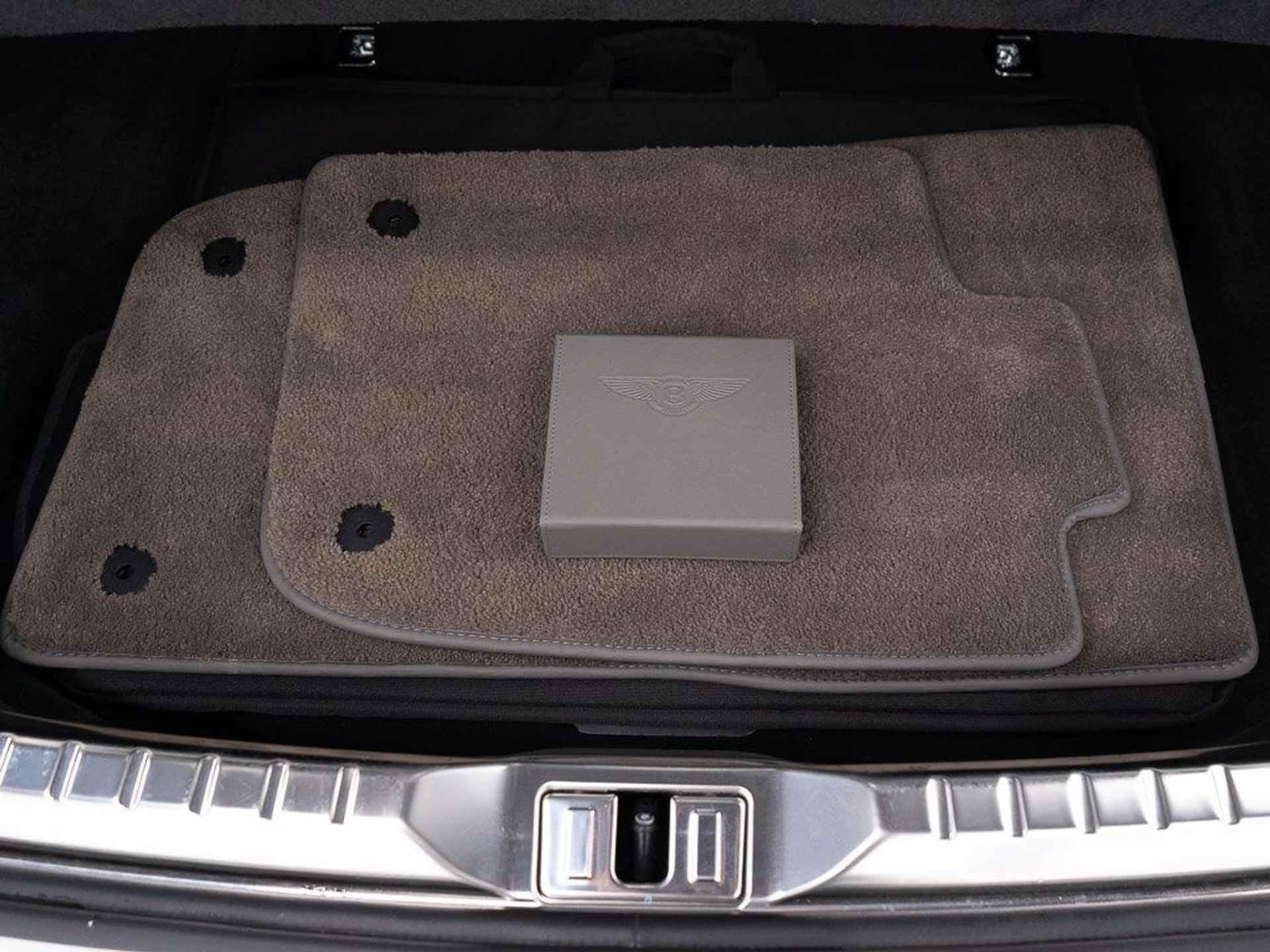 mph048_2785151217_d336afab6cd40b17c0f46382537919f8_63aa272940