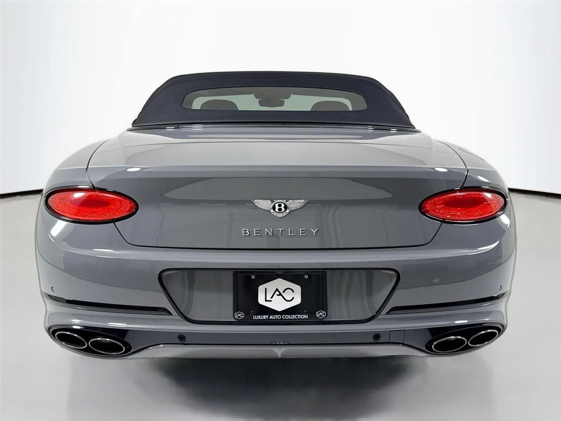 mph048_2796836909_a966a6eb6d641fc50ade44f4b3520bcf_dee2fabac5