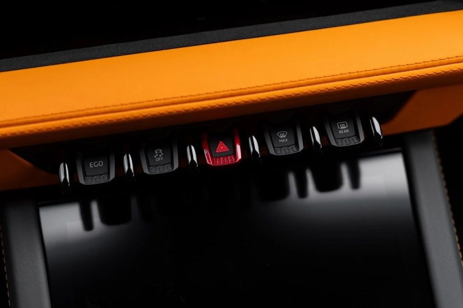 mph048_2832248757_7742a37042205bf64c869b4773806e32x_5c34edf03d