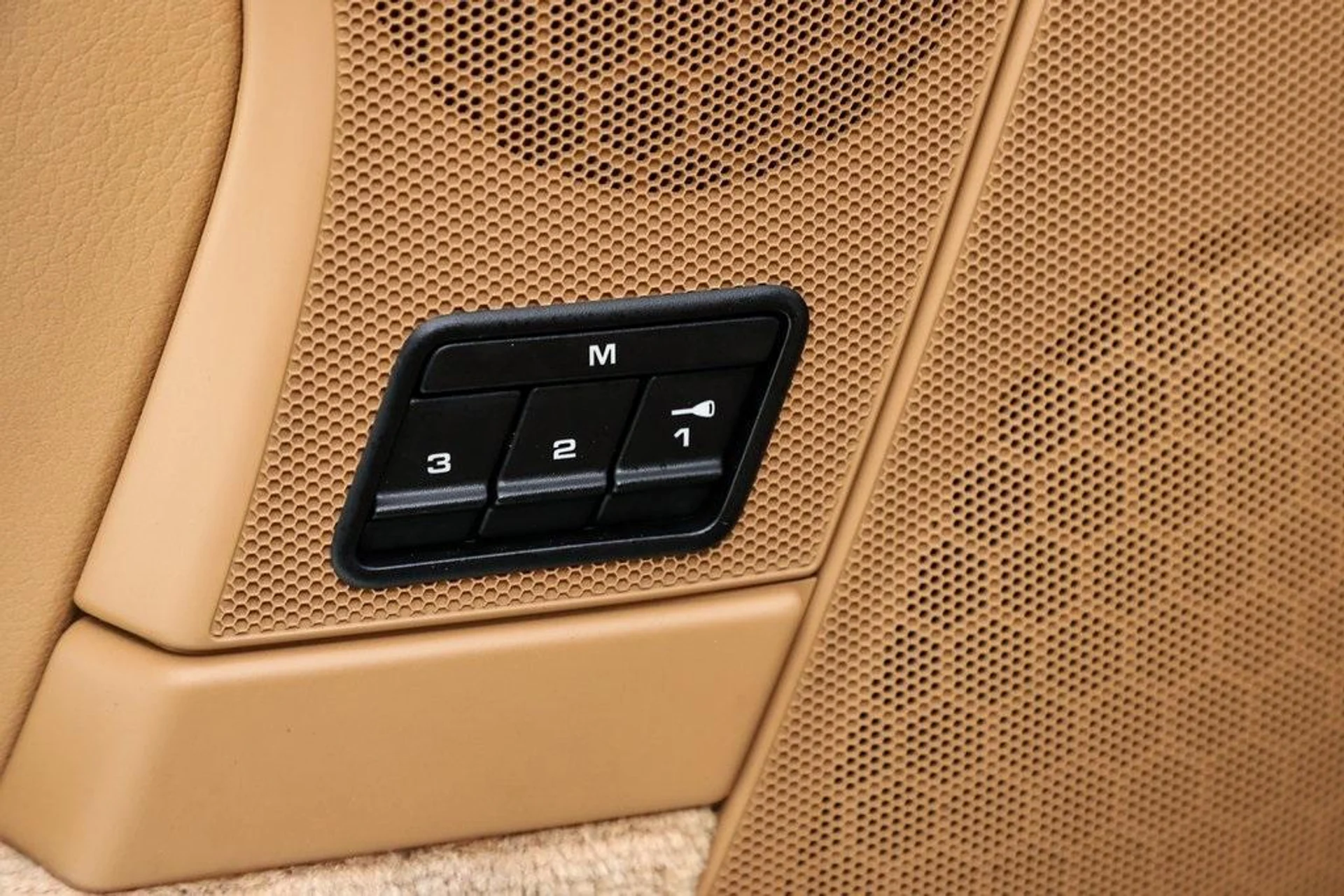 mph048_2857319092_1_Wf_Z_Mg_G5j5_Yp0_Zgz_Ft_Otj6_Z_Nc0_Q_e14fb3dd17