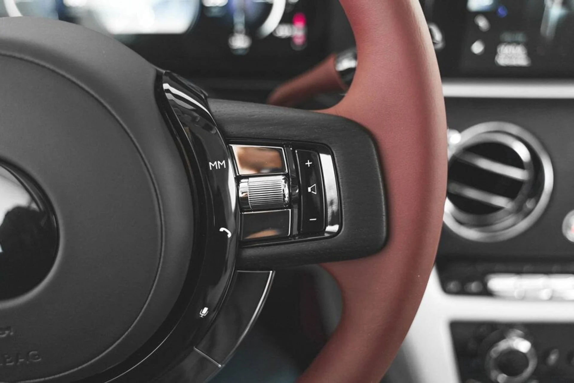 mph048_2863885677_b7880664d391122b314e4c43e767734fx_a53f103089