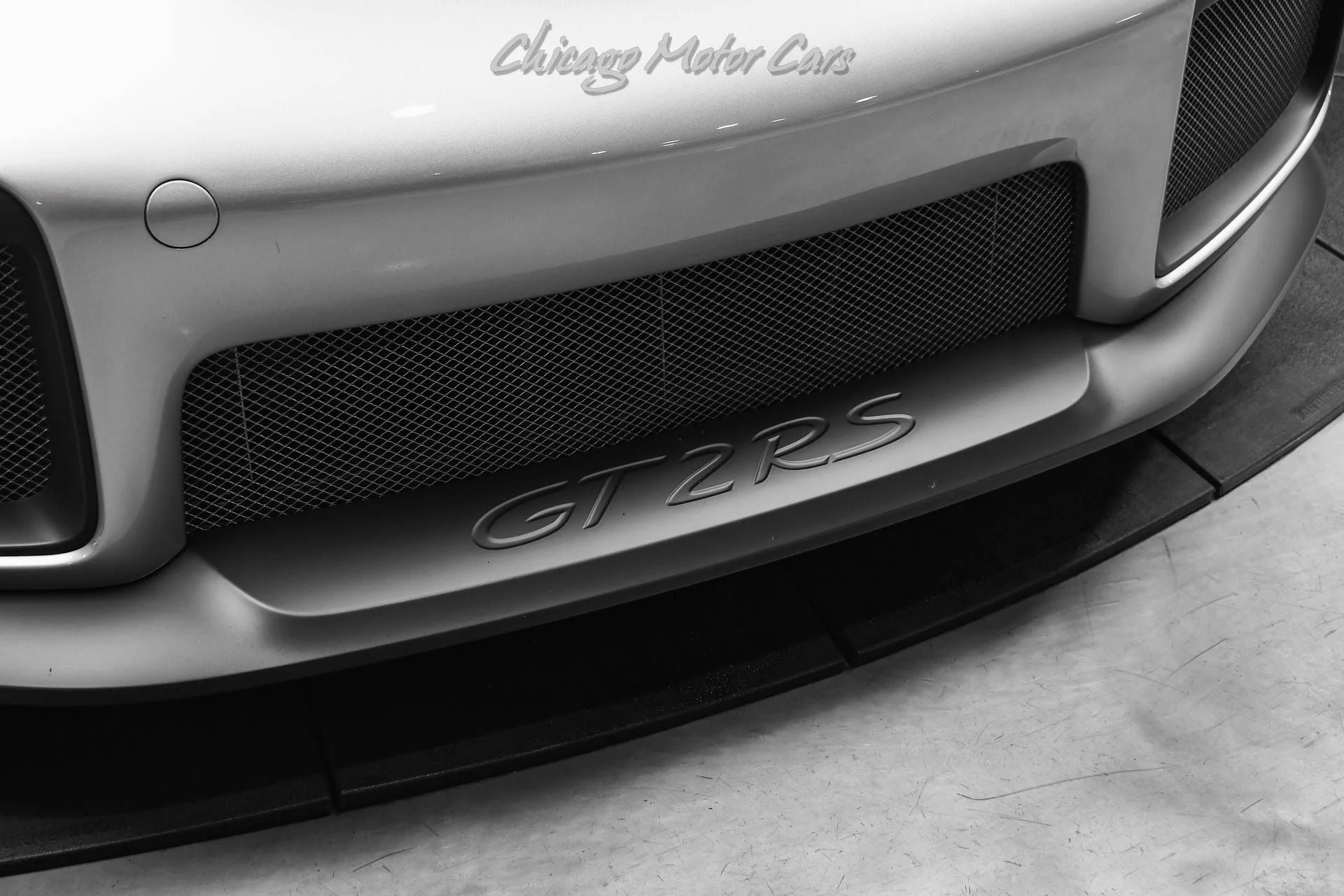 mph048_2882975291_12960_p49_l_1485ec7159