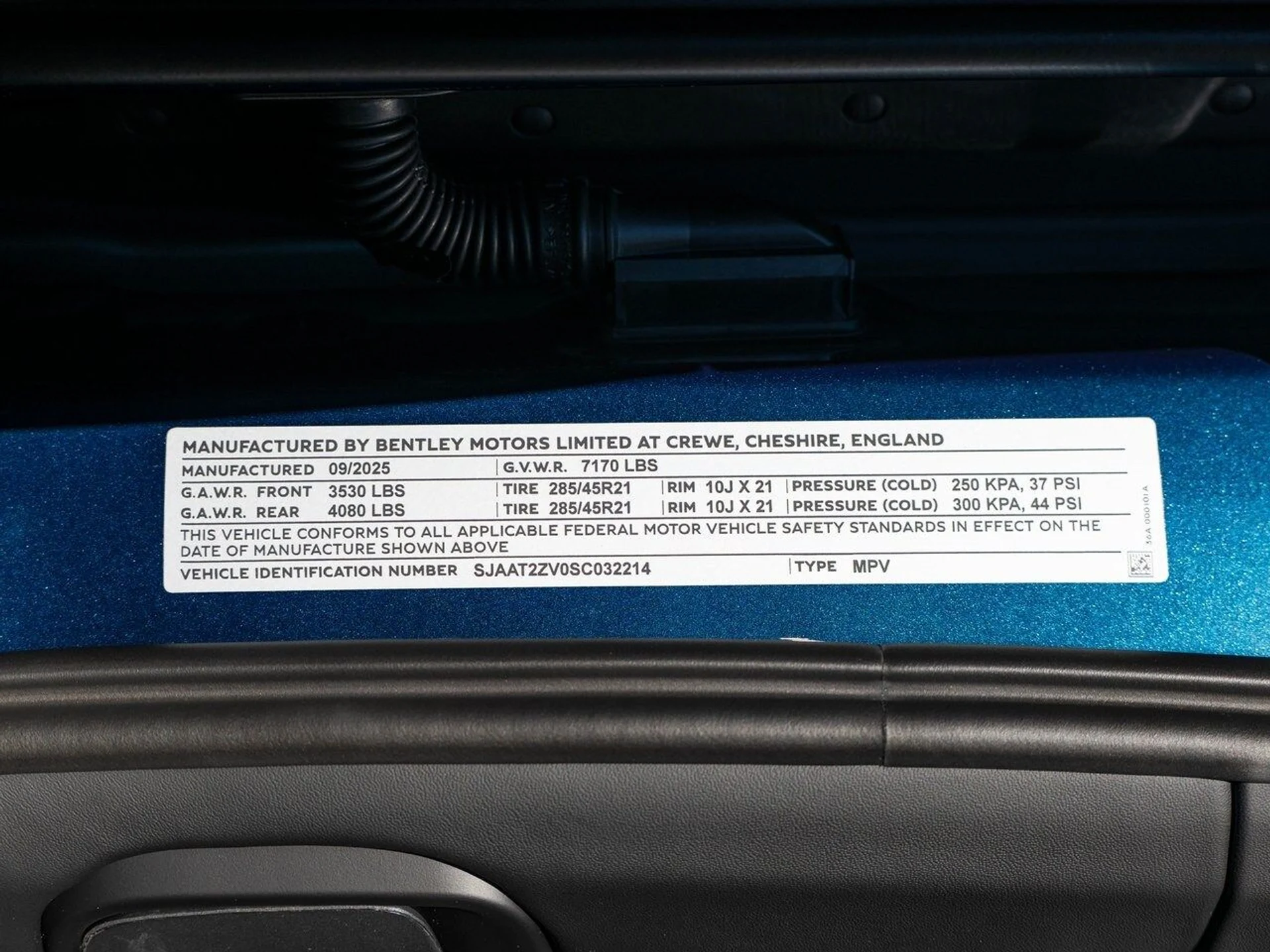 mph048_2922137628_7b994dc2800f7a0d817c1a229253e32fx_1d296c520c