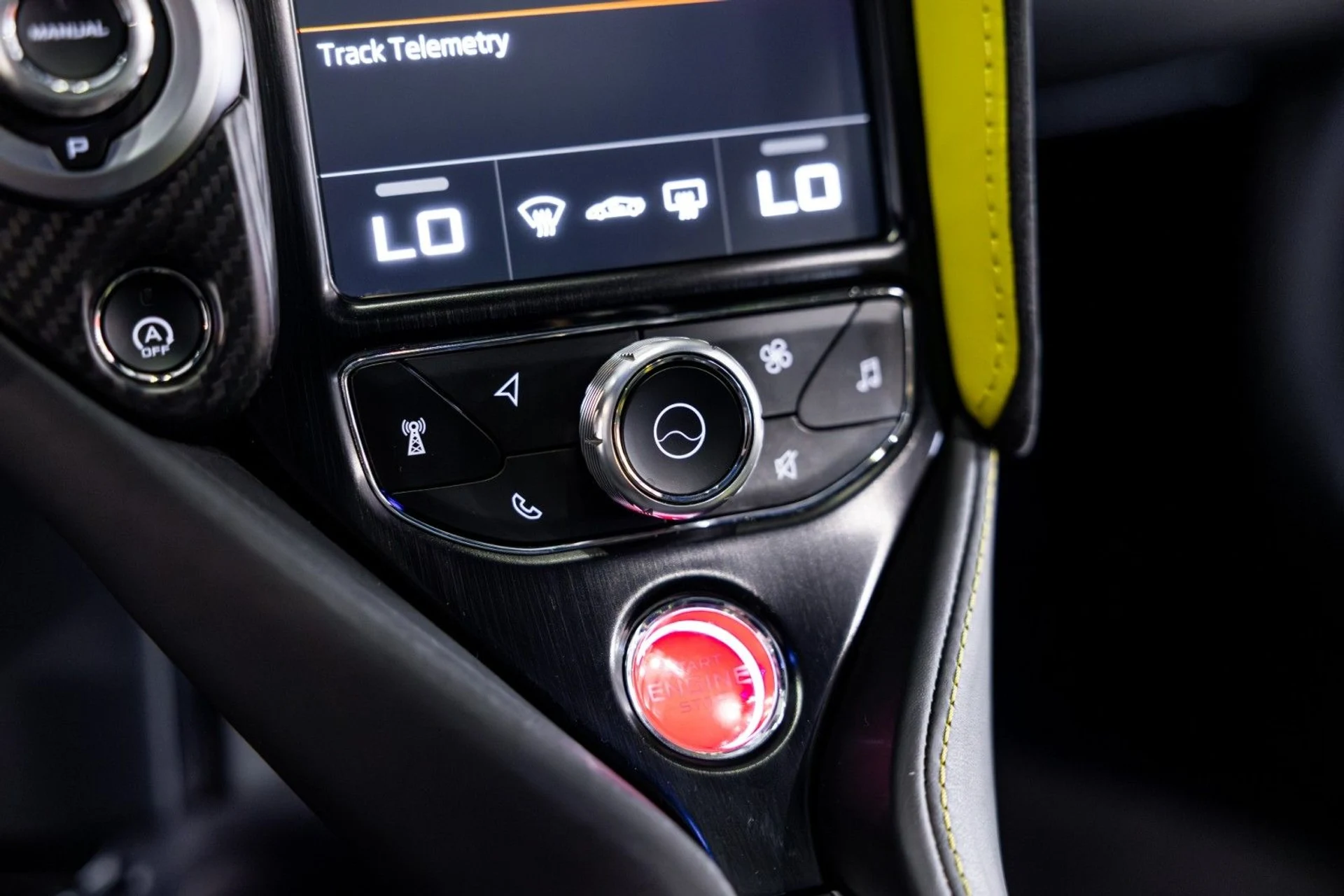 mph048_295609668_Tw_a3605f4a32