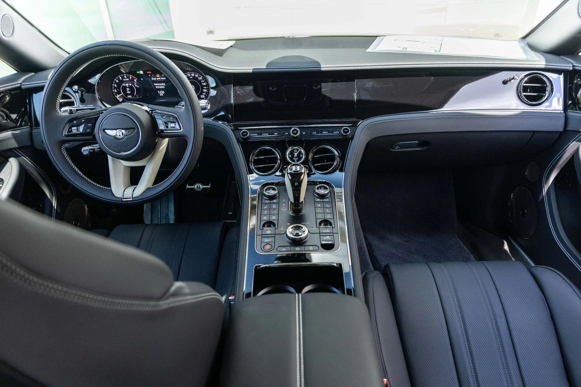 mph048_2972945386_Hi_Tech_Luxury_Imports_LLC_SCBDP_4_ZG_0_SC_023562_image_48_277cb084bc