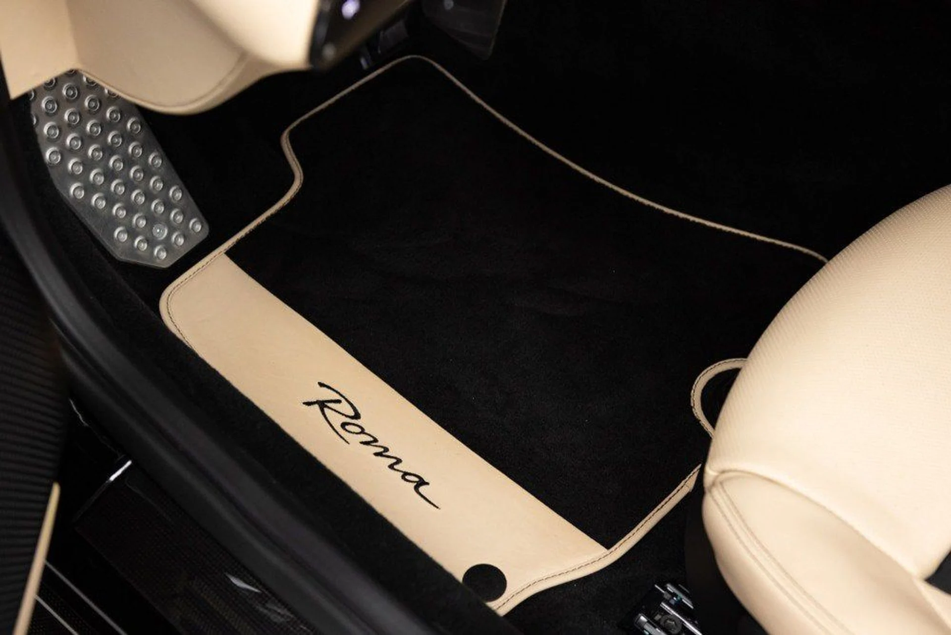 mph048_2973780789_0bb22b9b3fd544968fdbb3194e5d00fe_d57c99878a