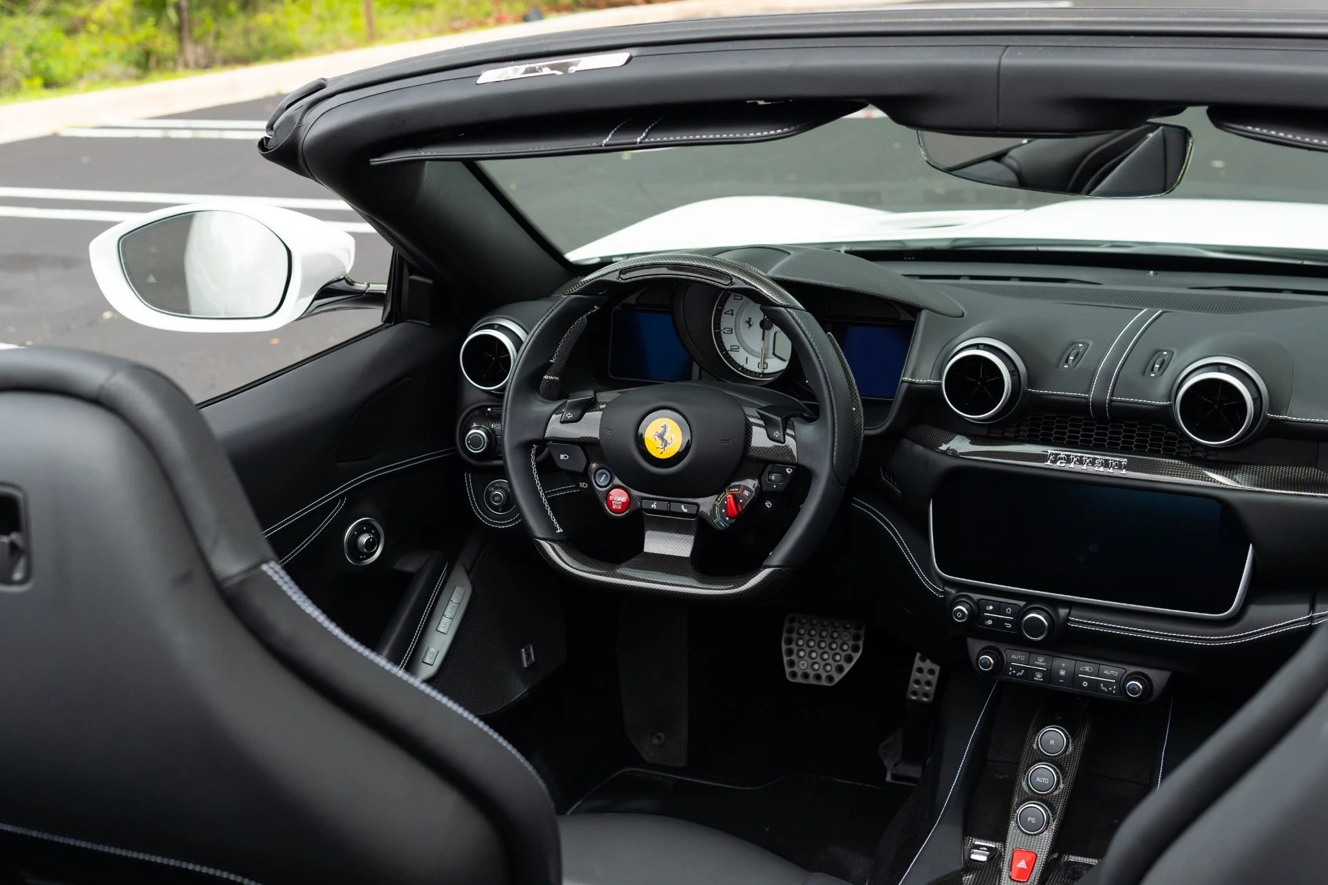 mph048_2992097411_Used_2023_Ferrari_Portofino_M_1775657761_1b92d24289