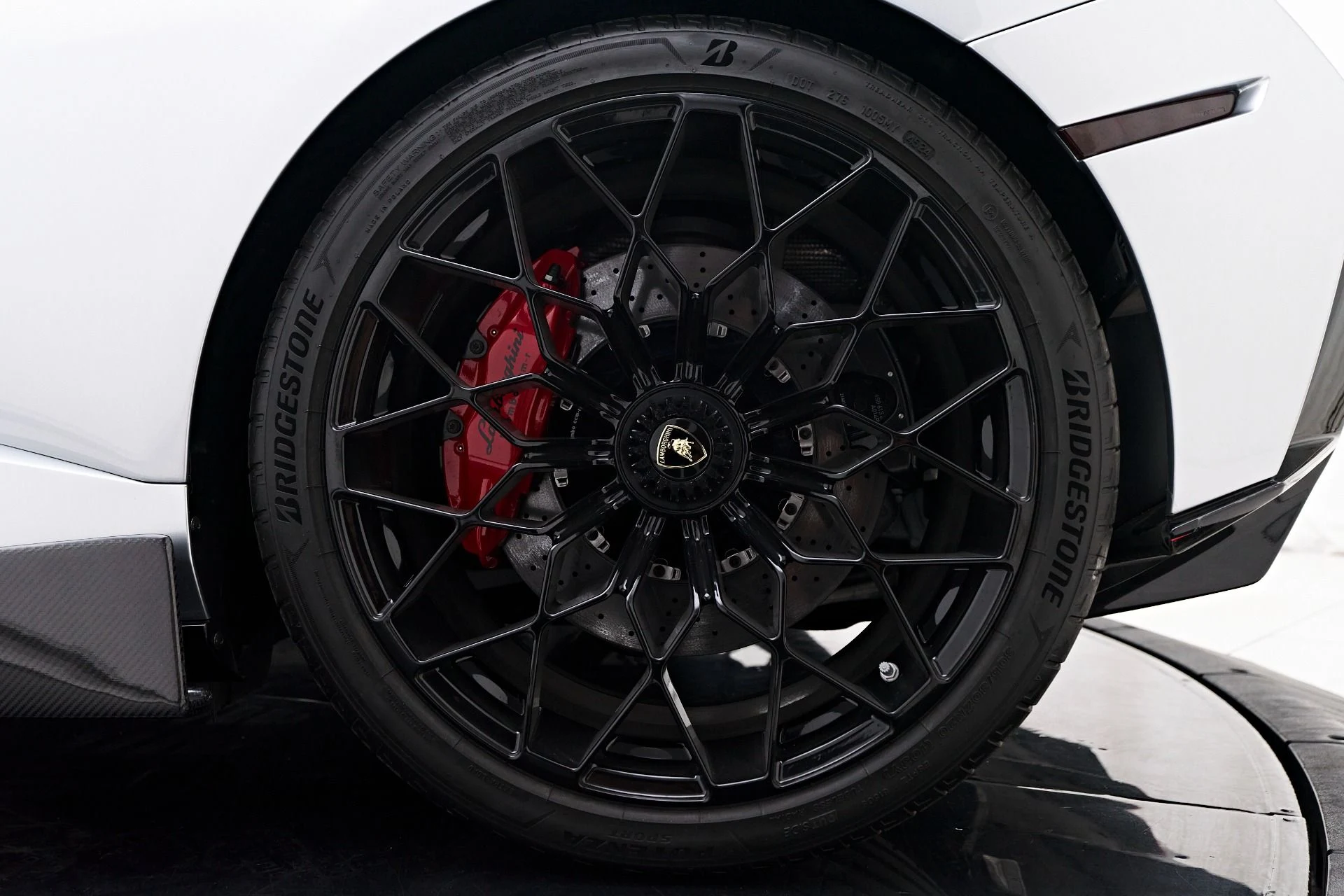 mph048_2995998743_Used_2023_Lamborghini_Huracan_STO_Base_1754673404_98846914eb