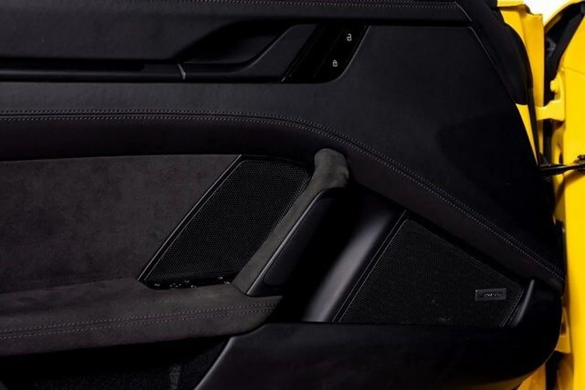 mph048_300172600_94259e4a2b13bc4f83db640712c9a13cx_8eb2641ff3