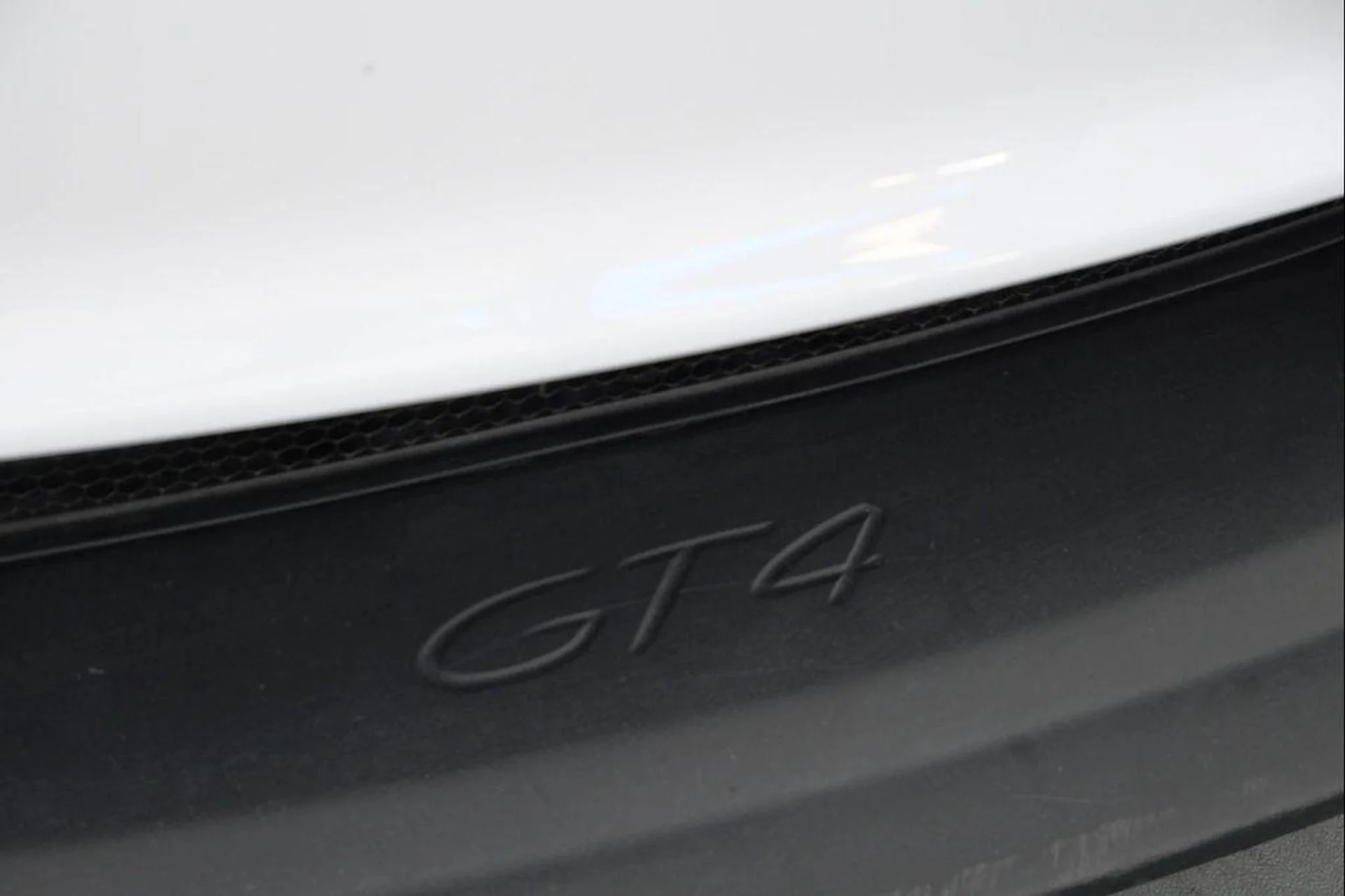 mph048_3007800254_J0_Mcy_Jn_UNCMJ_7pmfr_U_Ov3k_A0g_M_47fc9981bd