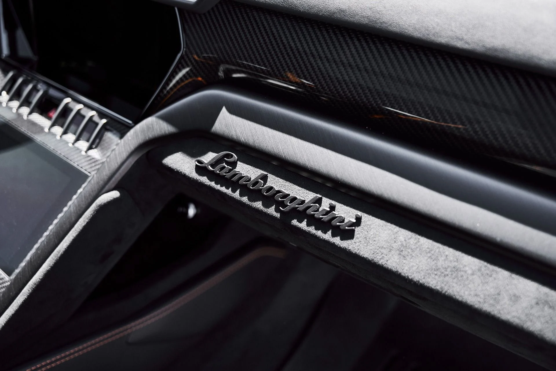 mph048_301182023_Used_2023_Lamborghini_Urus_Performante_1778288941_ba37a5c5a8
