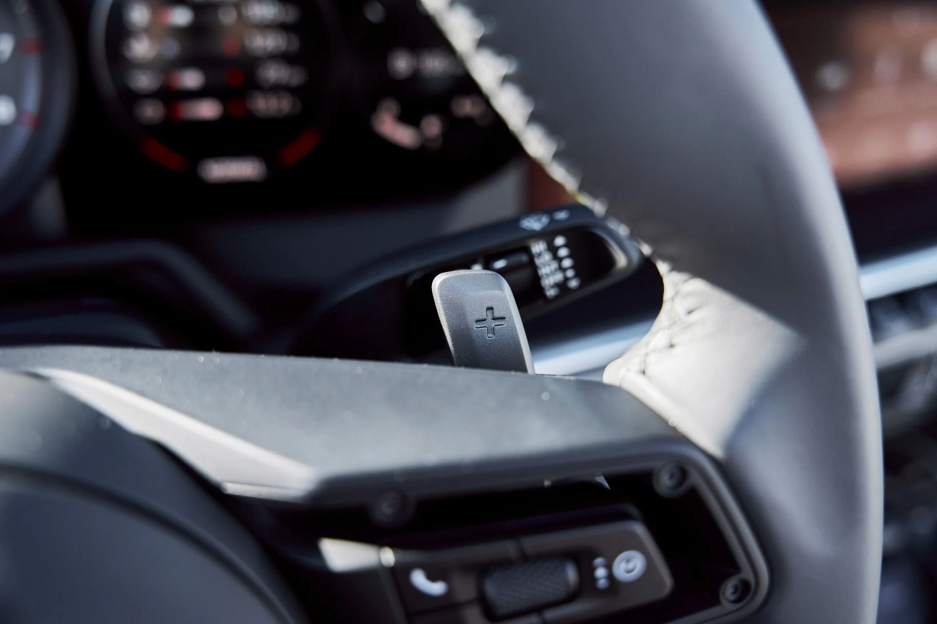 mph048_3012213800_Used_2022_Porsche_911_Turbo_S_1770670660_3fa54db6ff