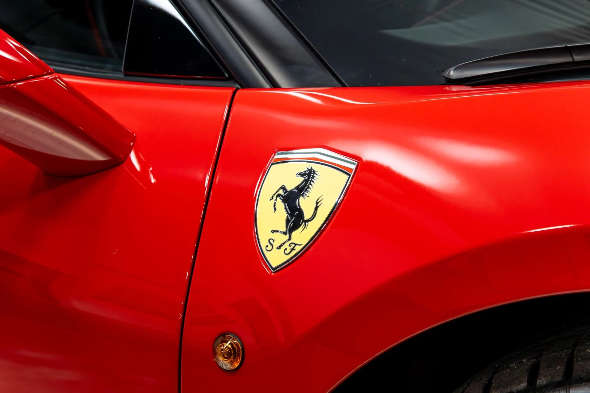 mph048_3013964929_Used_2018_Ferrari_488_GTB_1775864640_14c70c31e5