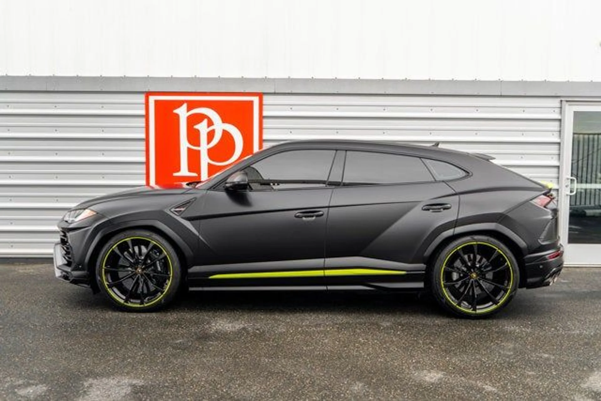 mph048_301863877_49_d96e9cc444