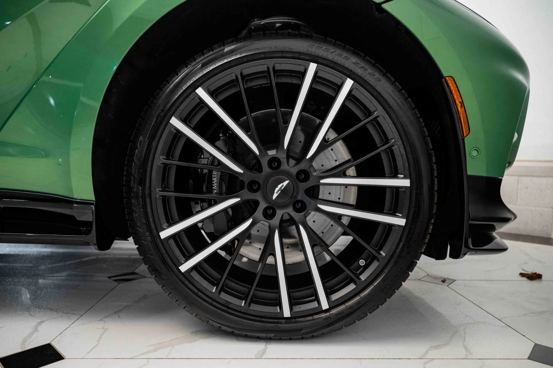 mph048_3036179775_Used_2025_Aston_Martin_DBX_707_1730812755_c9504d958b