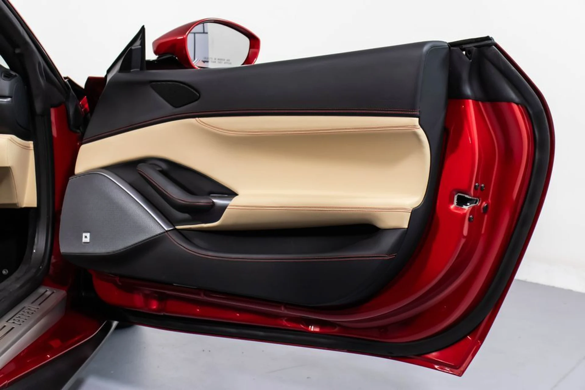 mph048_3038977172_e499c4e521b4b3623fcfc675200377a1x_774f5f9cd3