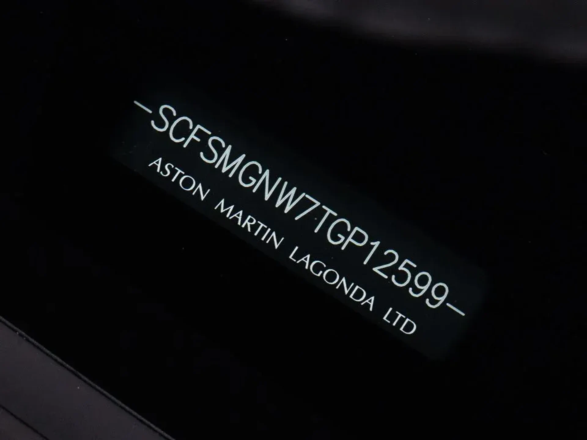 mph048_3040890566_744773e9625576d6e95dda6494ef1818_7b2fcebd98